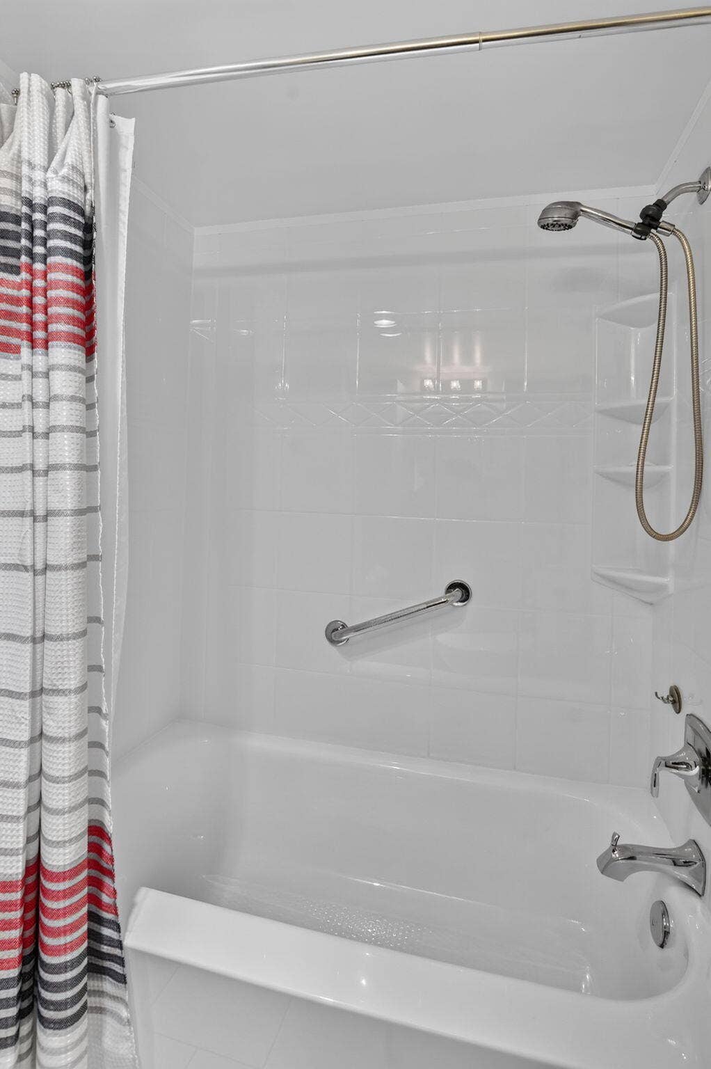 2080 Harwood F, #2080, Deerfield Beach, FL 33442 21-web-or-mls-DSC_2615
