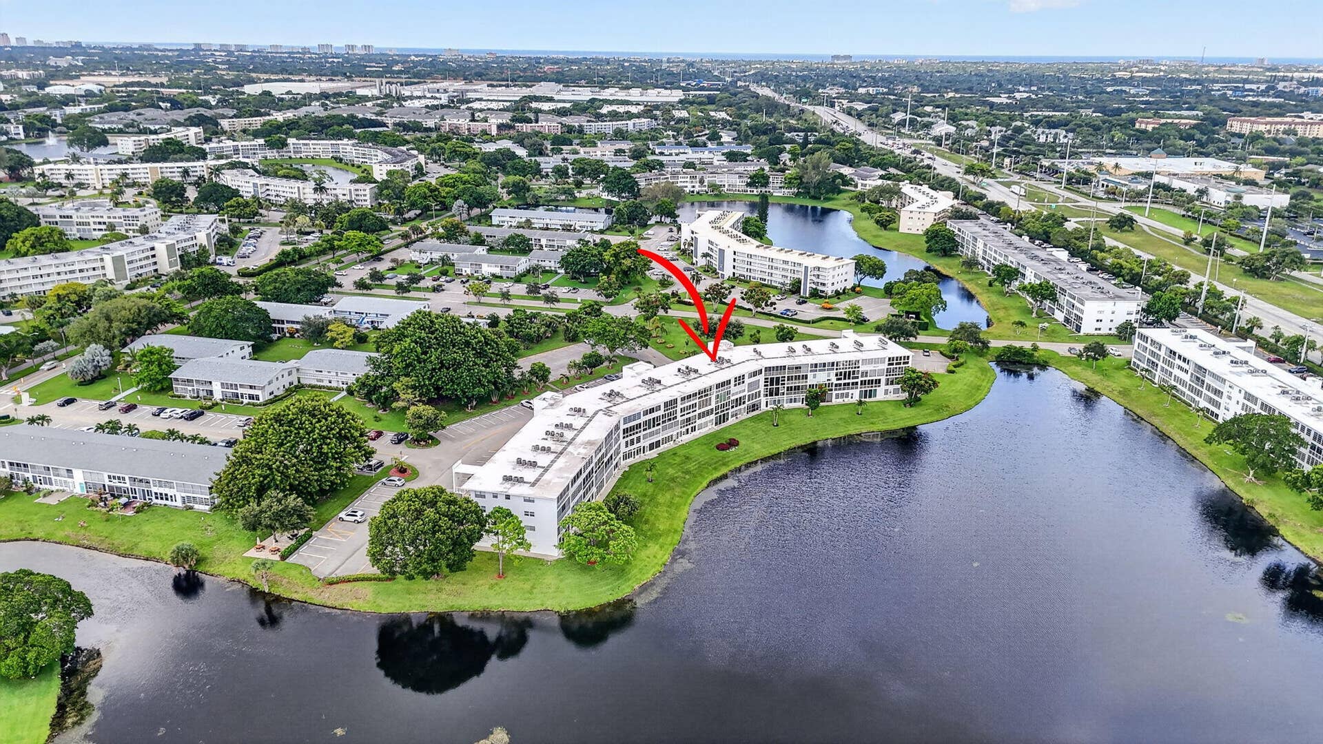 2080 Harwood F, #2080, Deerfield Beach, FL 33442 37-web-or-mls-DJI_20260729010034_0619_D_