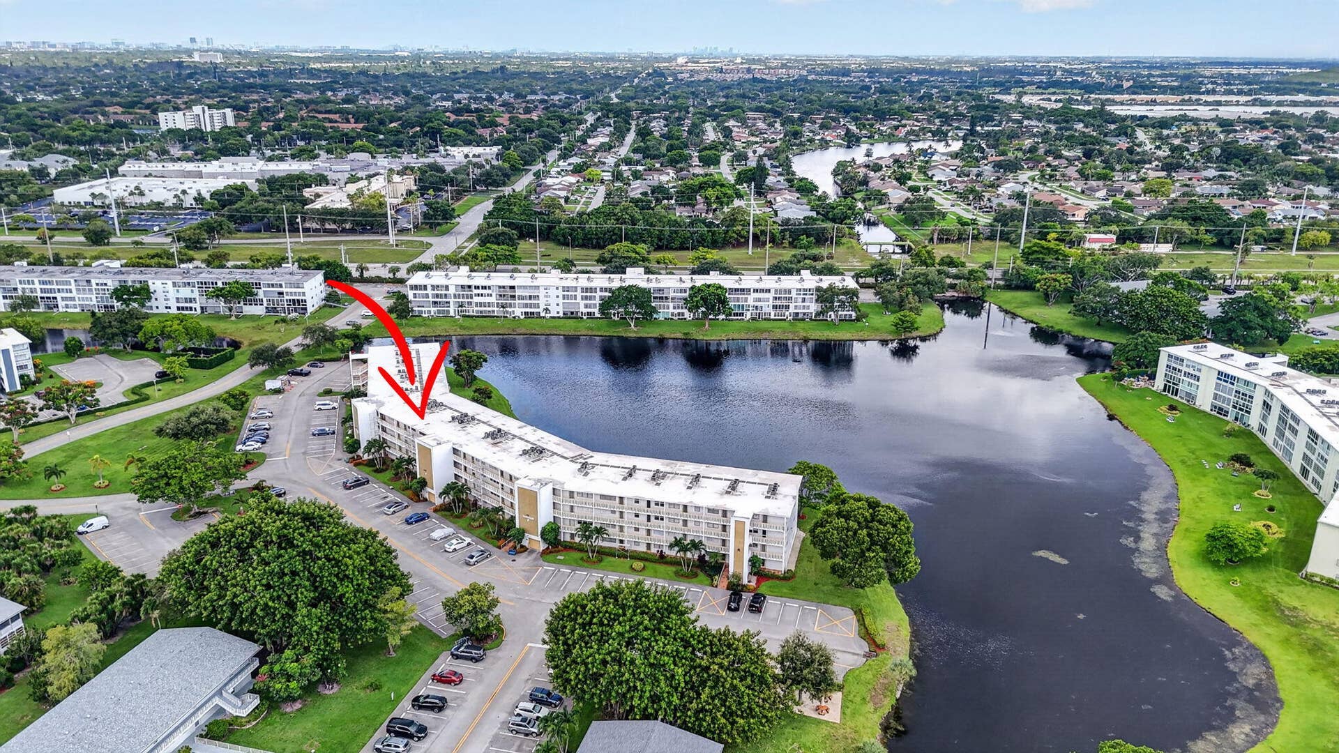 2080 Harwood F, #2080, Deerfield Beach, FL 33442 36-web-or-mls-DJI_20260729010011_0614_D_