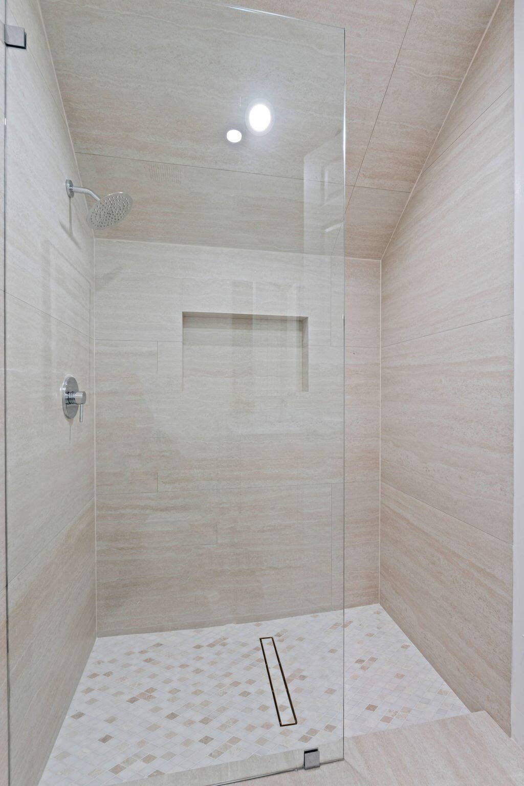 9705 Napoli Woods Lane, Delray Beach, FL 33446 guest bath second floor shower