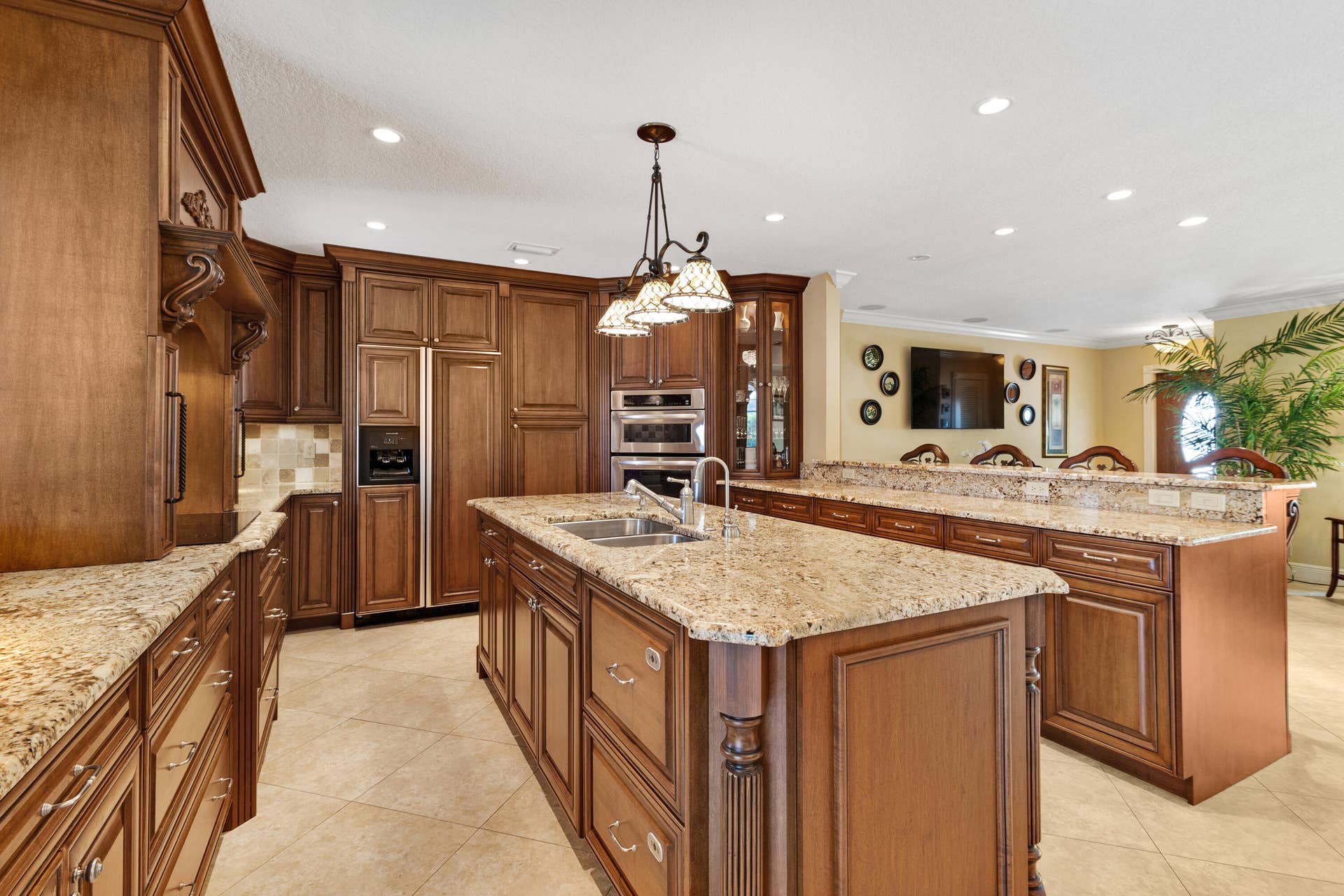 2700 NE 23RD Street, Pompano Beach, FL 33062 14_accutour_01 2700-ne-23rd-st -014