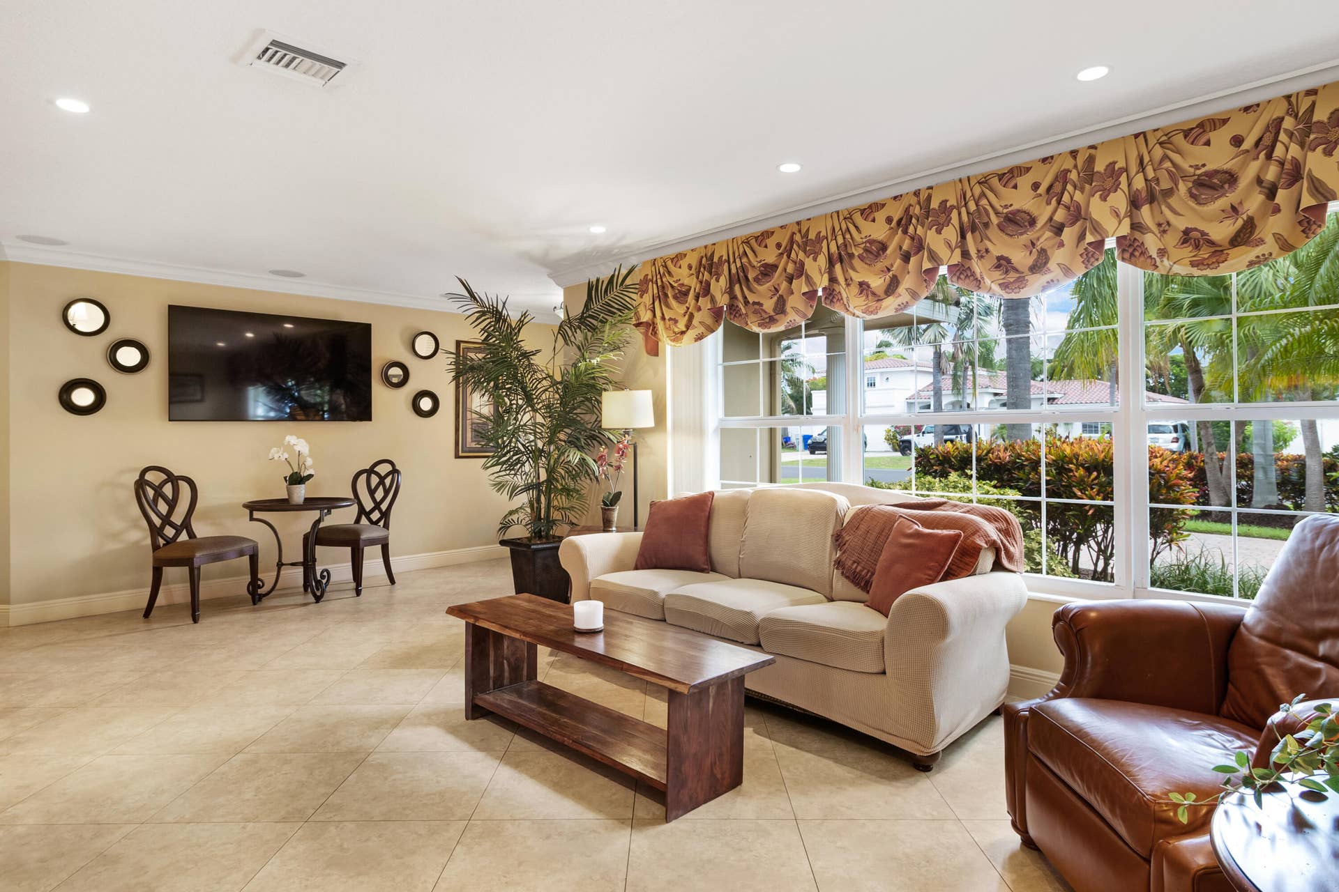 2700 NE 23RD Street, Pompano Beach, FL 33062 7_accutour_01 2700-ne-23rd-st -007