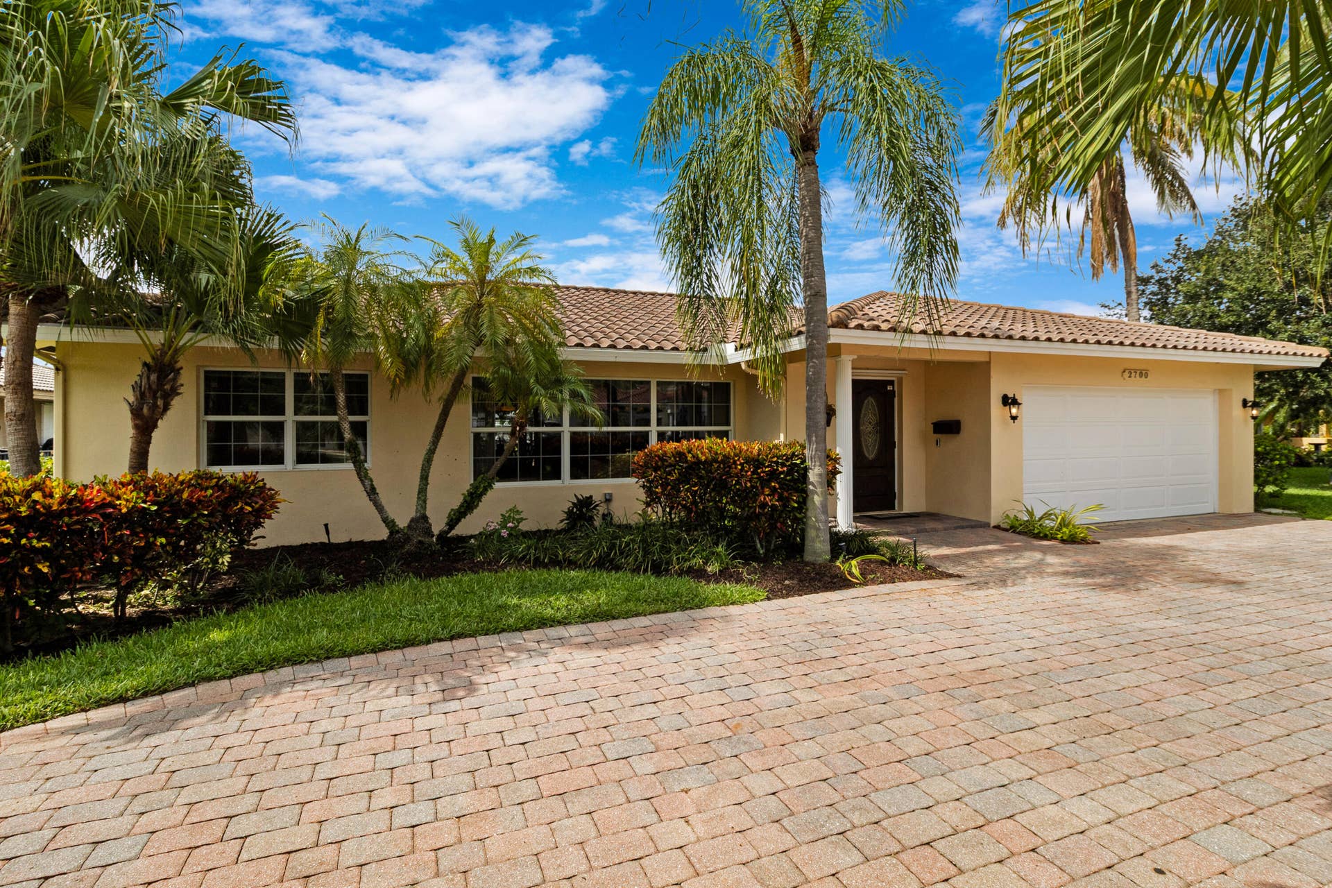 2700 NE 23RD Street, Pompano Beach, FL 33062 2_accutour_01 2700-ne-23rd-st -002