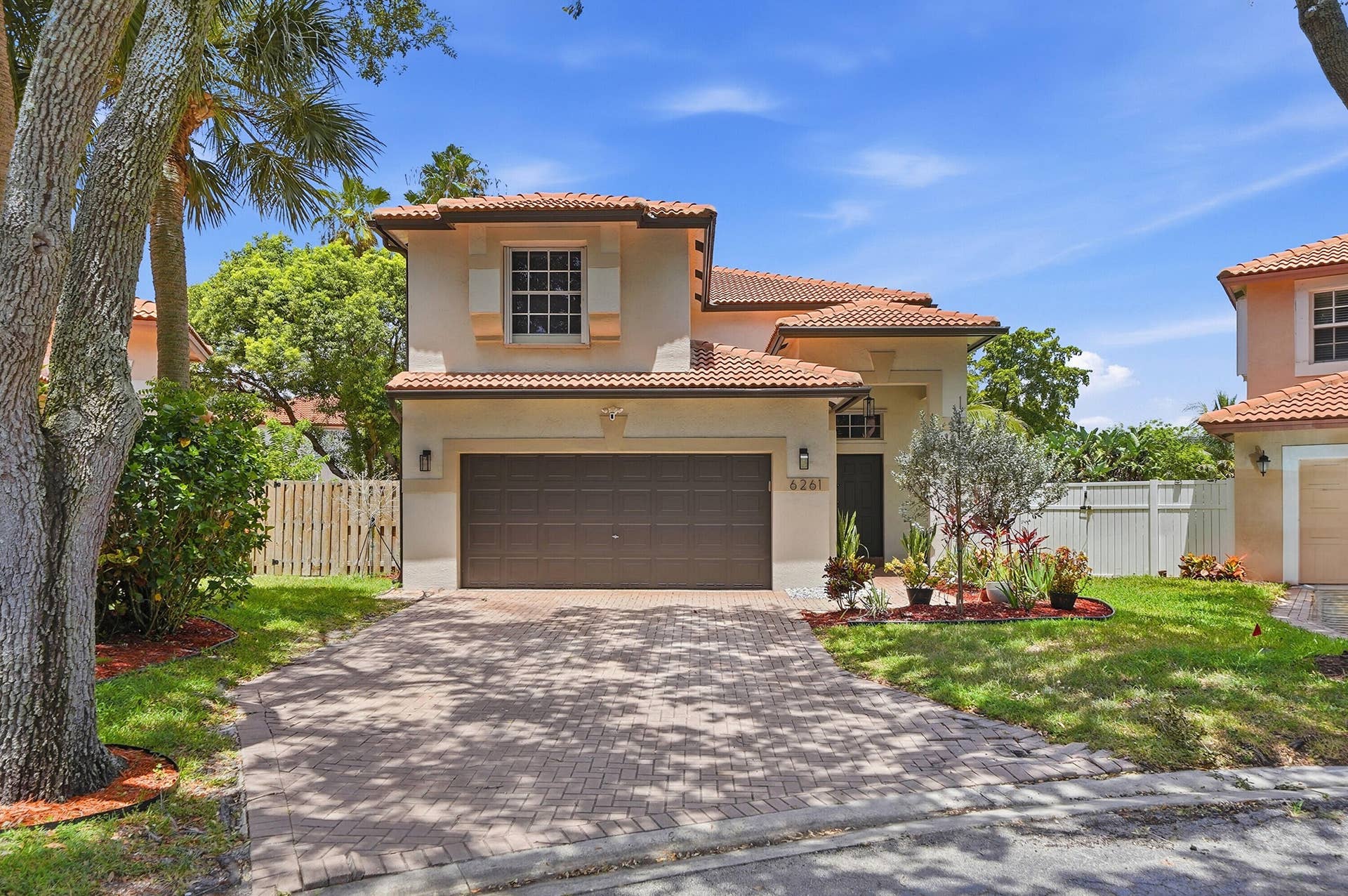 6261 NW 38TH Drive, Coral Springs, FL 33067 02_dsc00071