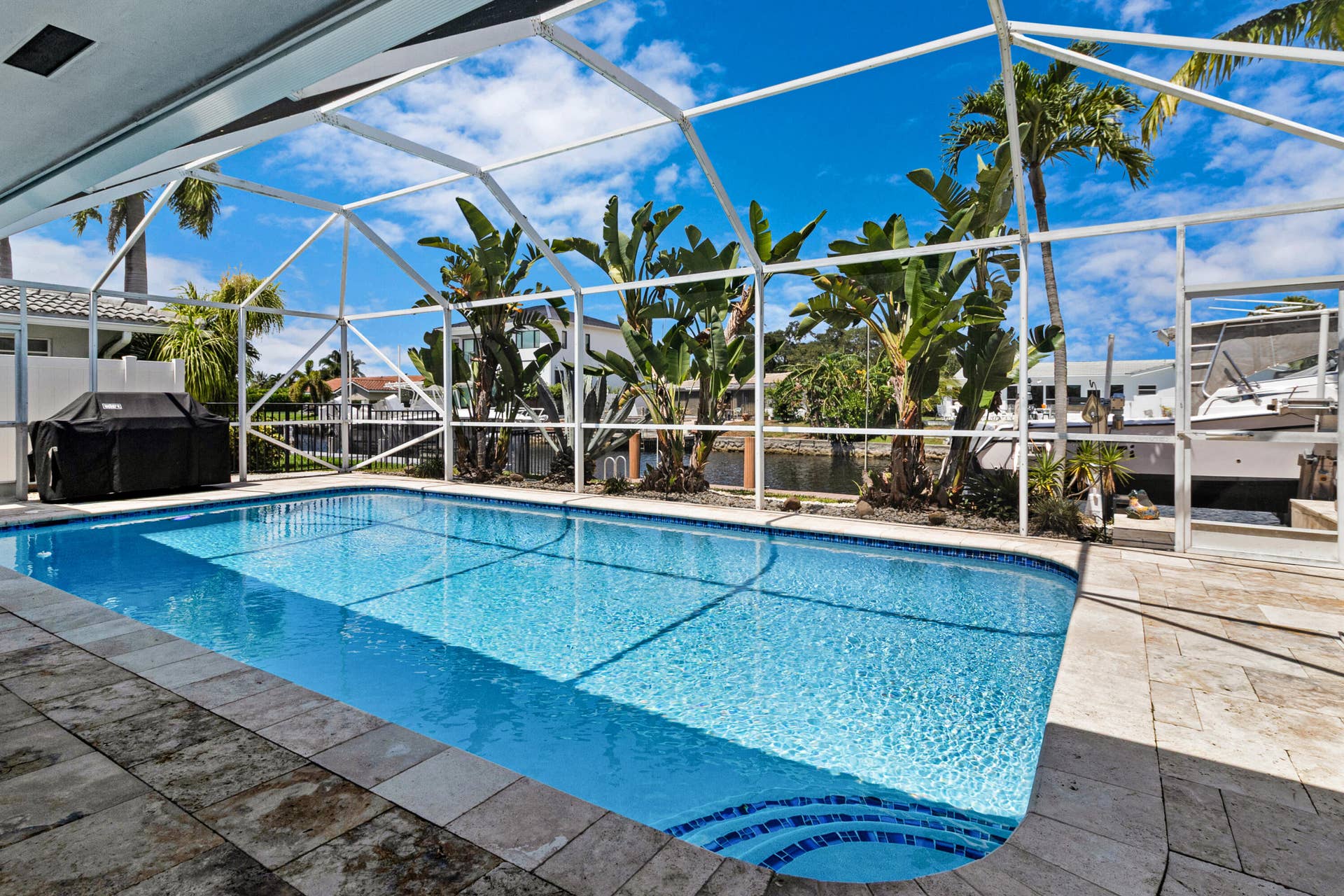 611 SE 9TH Avenue, Pompano Beach, FL 33060 34_accutour_01 611-se-9th-ave -033