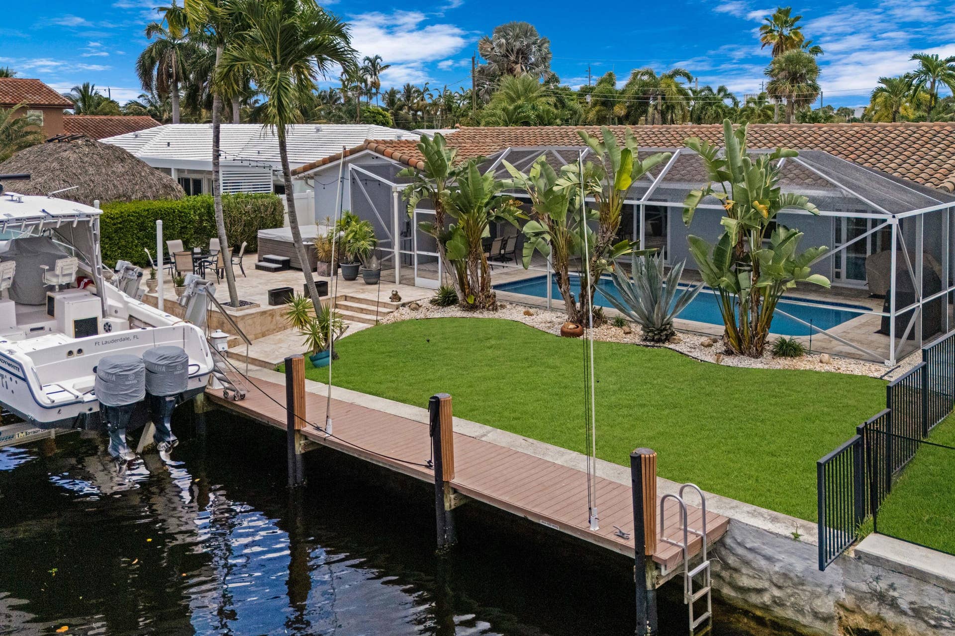 611 SE 9TH Avenue, Pompano Beach, FL 33060 43_accutour_01 611-se-9th-ave -042
