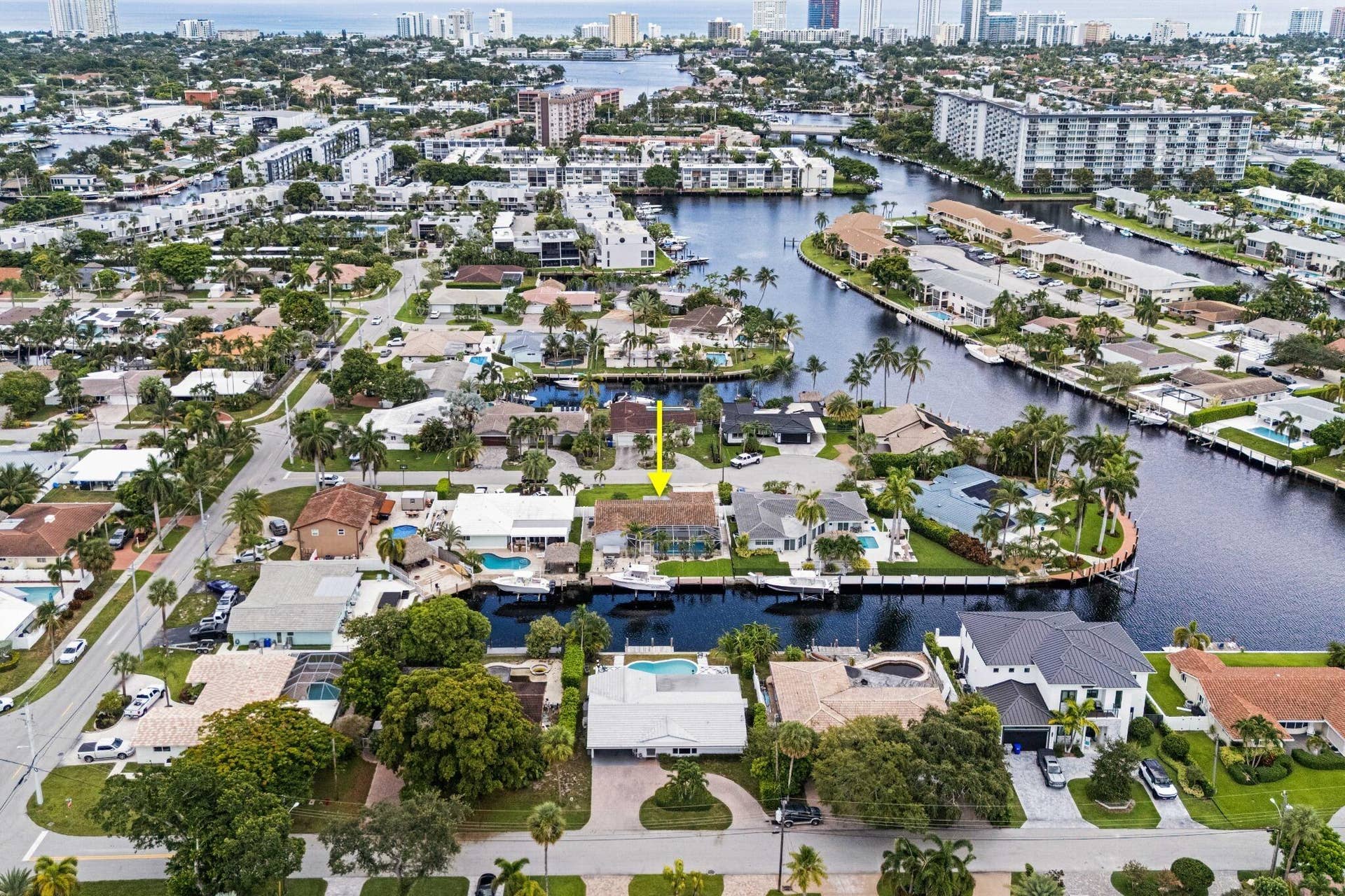 611 SE 9TH Avenue, Pompano Beach, FL 33060 AccuTour_01%20611-se-9th-ave%20-051_MLS
