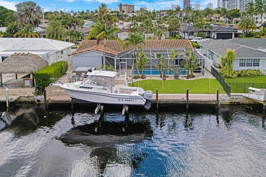 Property photo for 611 SE 9TH Avenue, Pompano Beach, FL