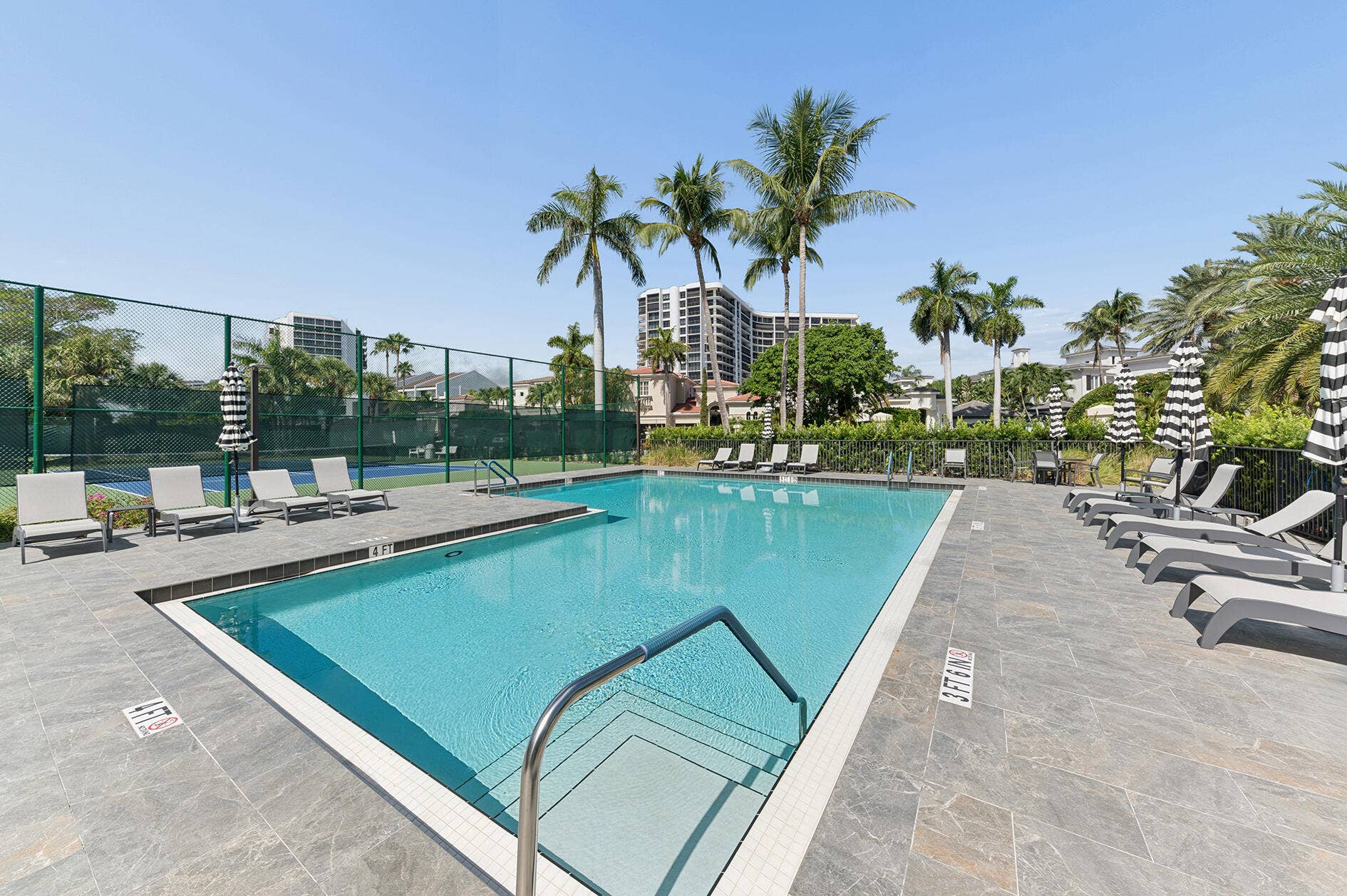 4600 S Ocean Boulevard, #301, Highland Beach, FL 33487 10 11
