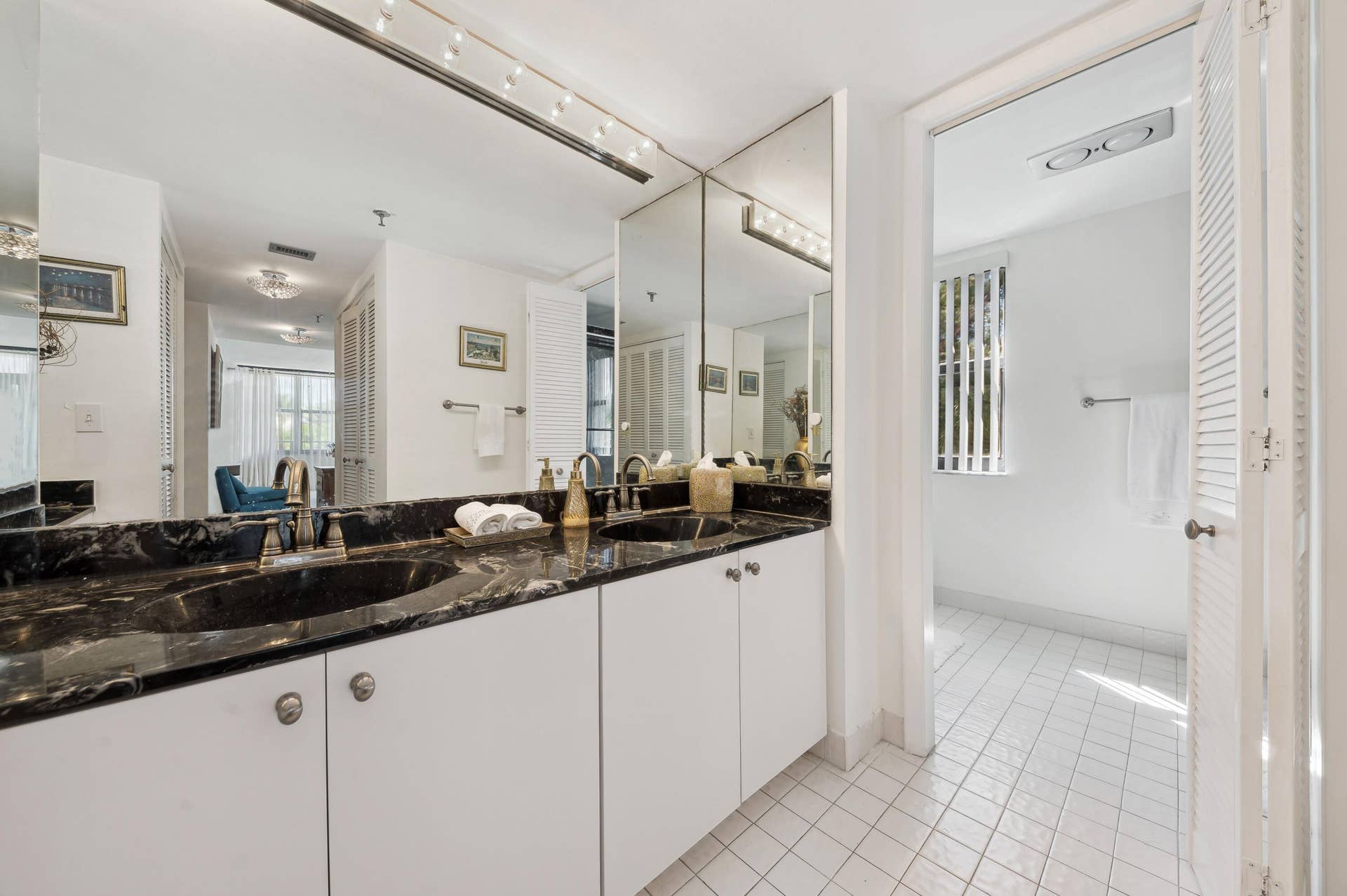 4600 S Ocean Boulevard, #301, Highland Beach, FL 33487 16_4600-S-Ocean-Blvd_Apt-301_Primary-Bat