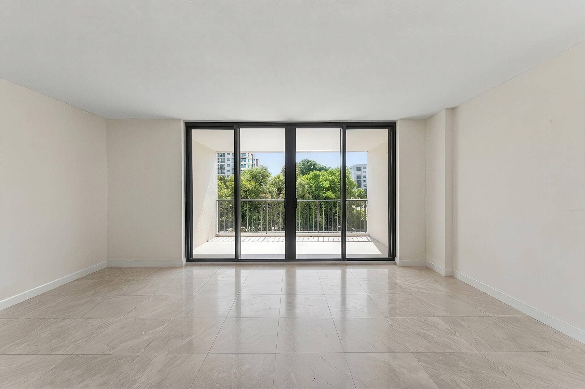 4600 S Ocean Boulevard, #301, Highland Beach, FL 33487 living room