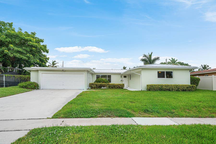 Property photo for 311 NE 23RD Way, Boca Raton, FL