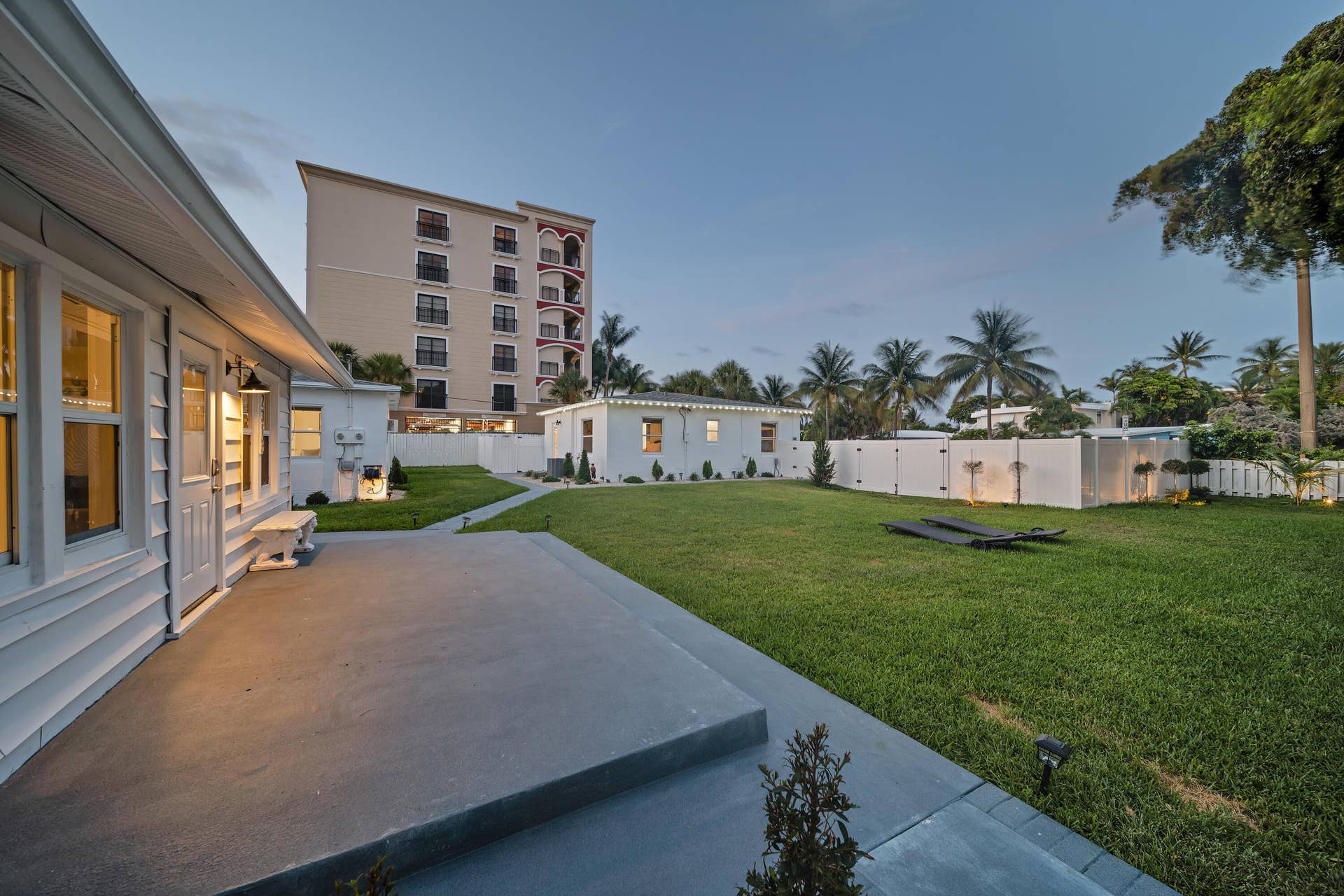 cottages courtyard