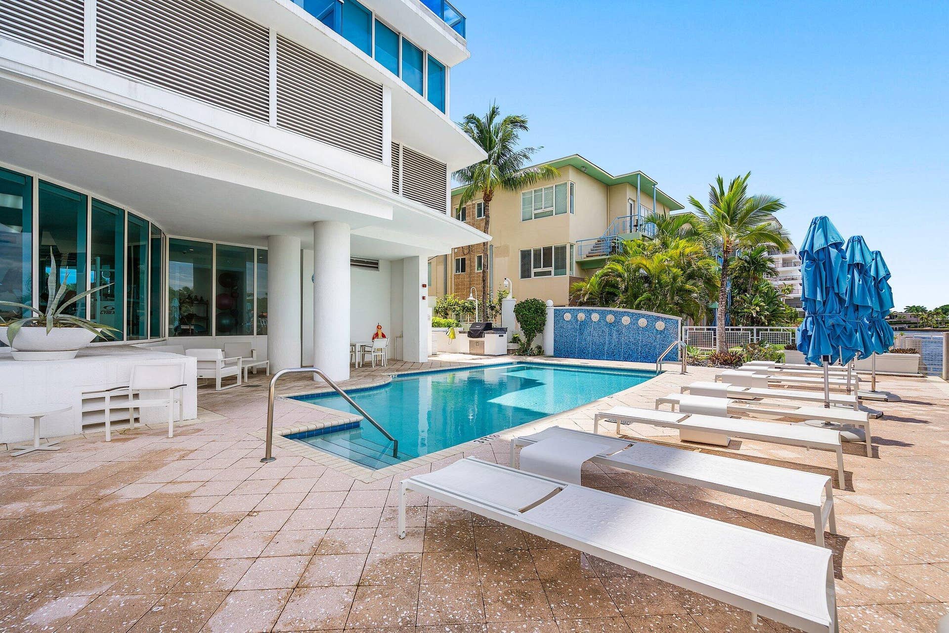 715 Bayshore Drive, #Ph4, Fort Lauderdale, FL 33304 Outdoor Area - West Side of Building