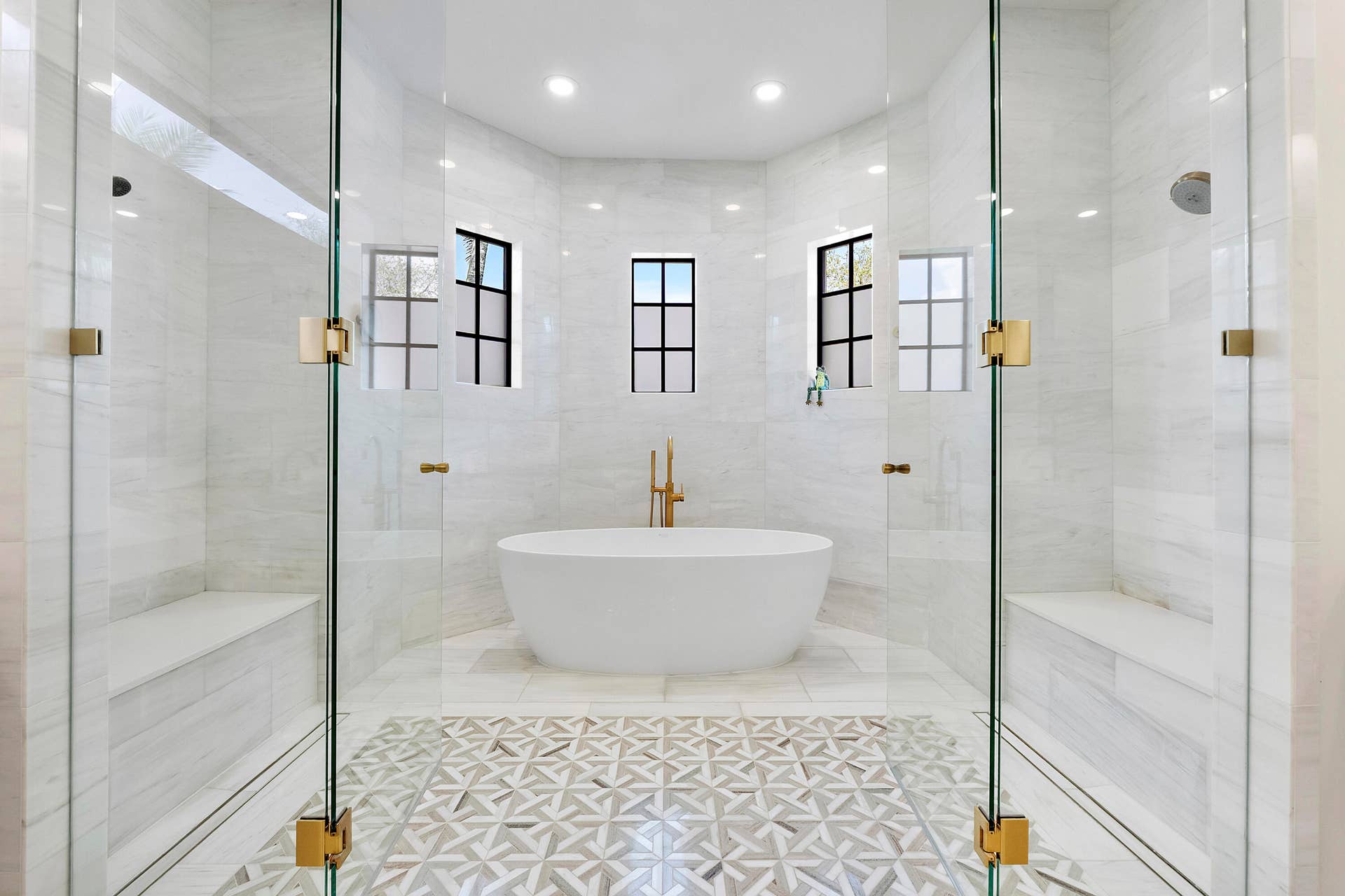 9840 Bay Leaf Ct_040