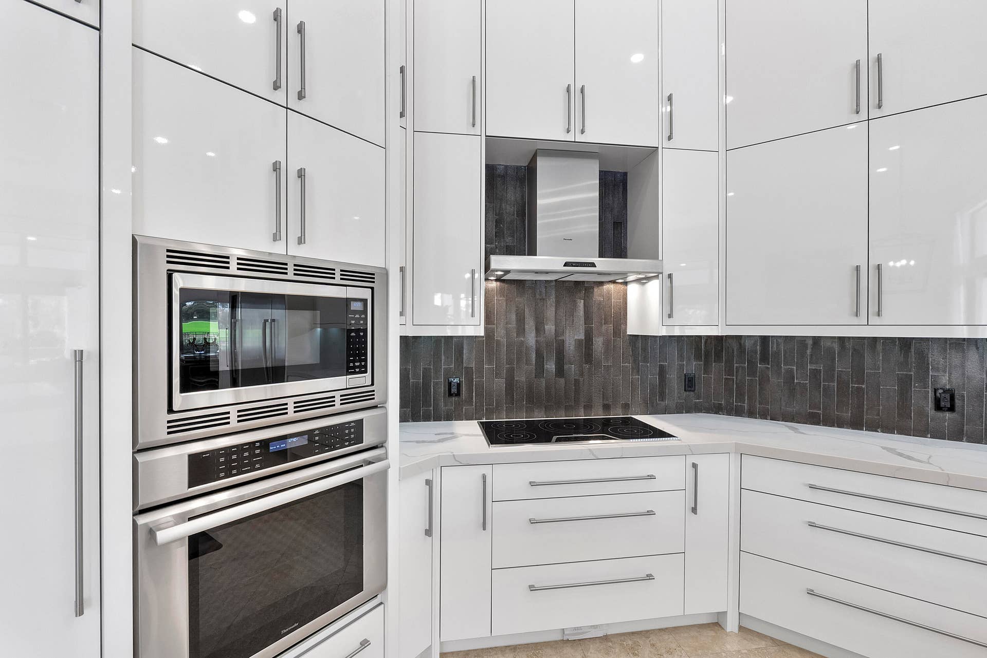 9840 Bay Leaf Ct_025