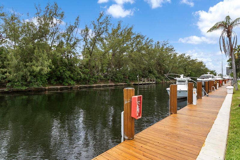Dockage Available