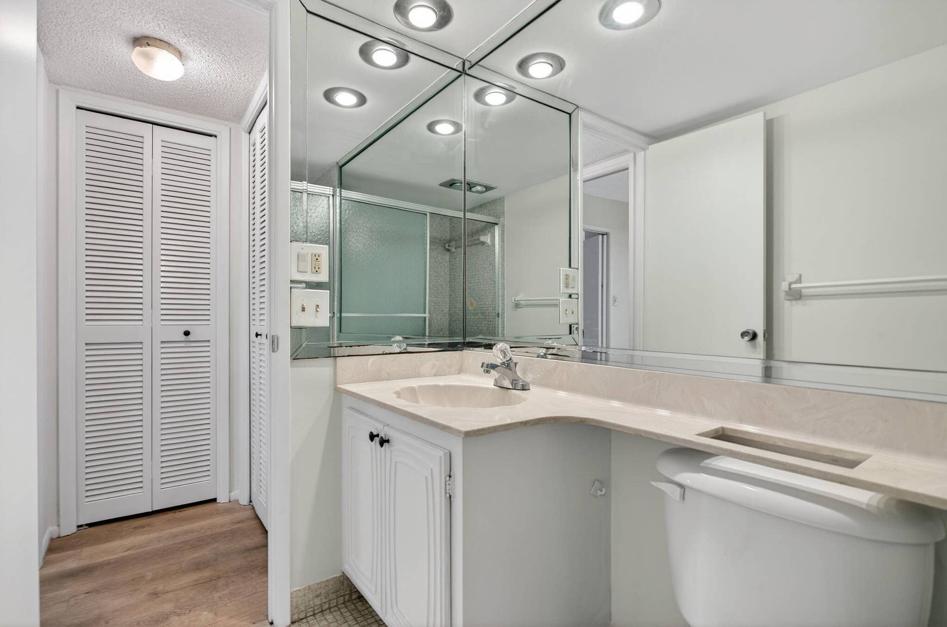 19-web-or-mls-2561 -2615