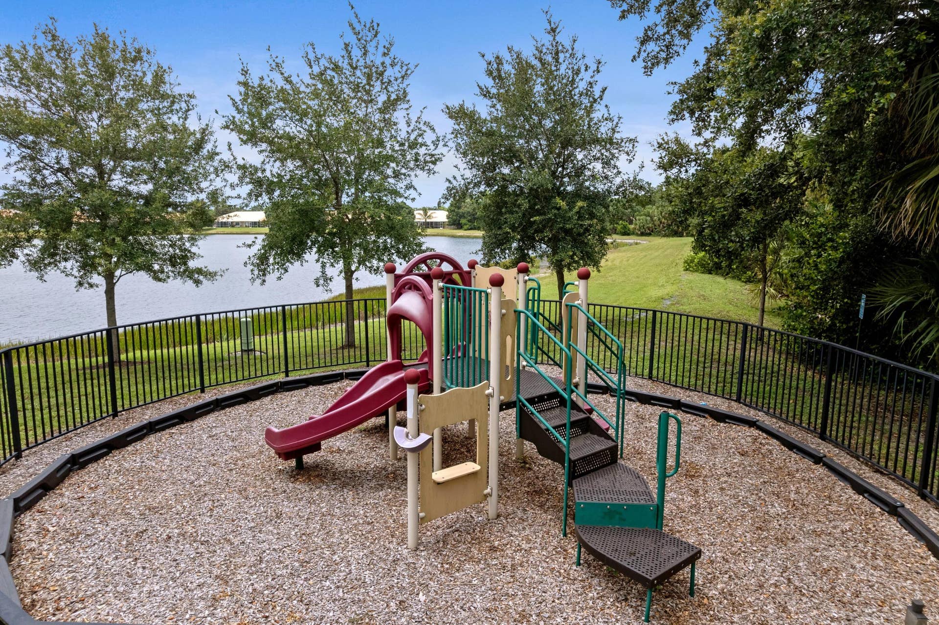 2134 Sabal Tree Court, West Palm Beach, FL 33411 Amenities