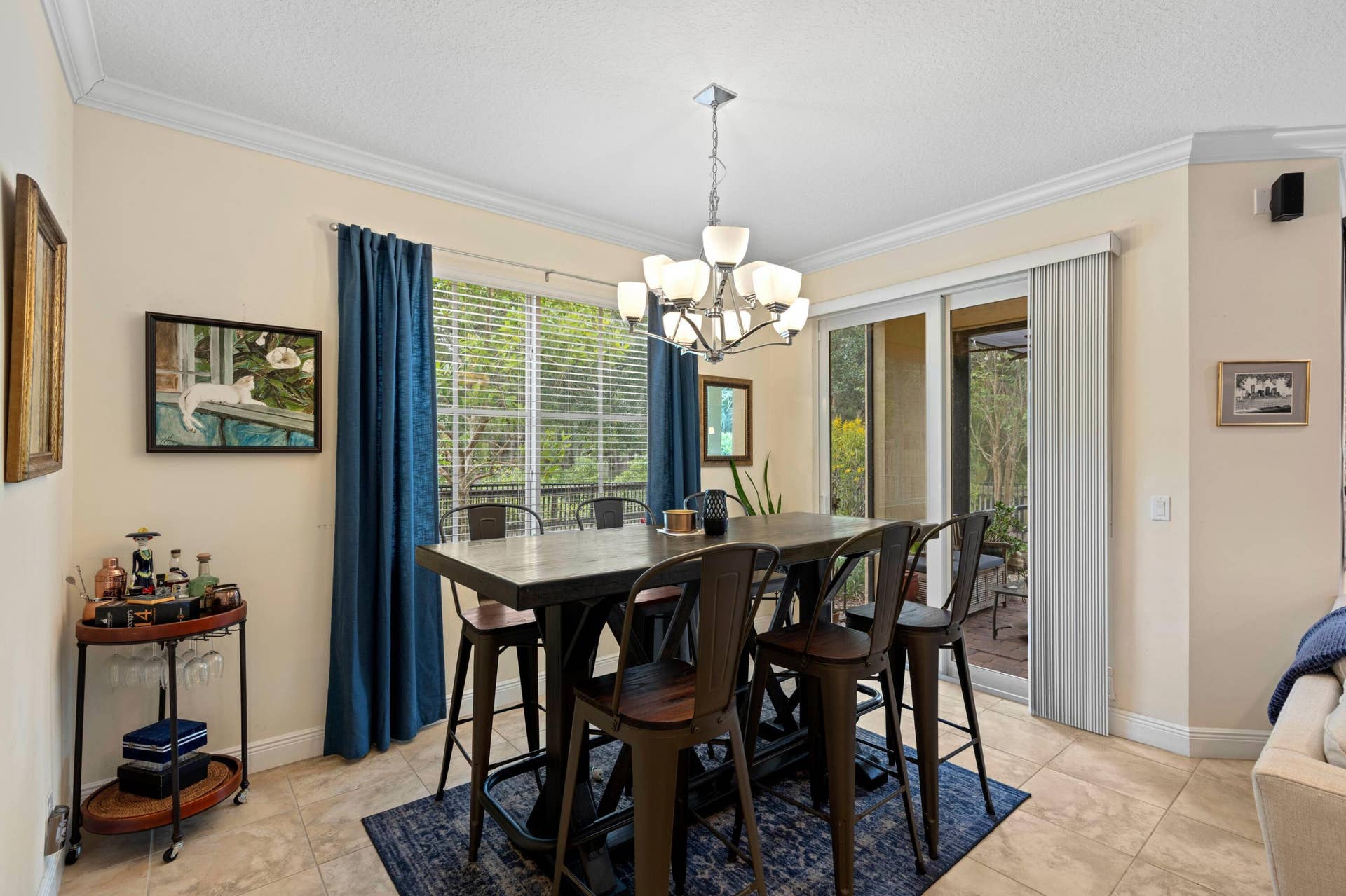 2134 Sabal Tree Court, West Palm Beach, FL 33411 Dining