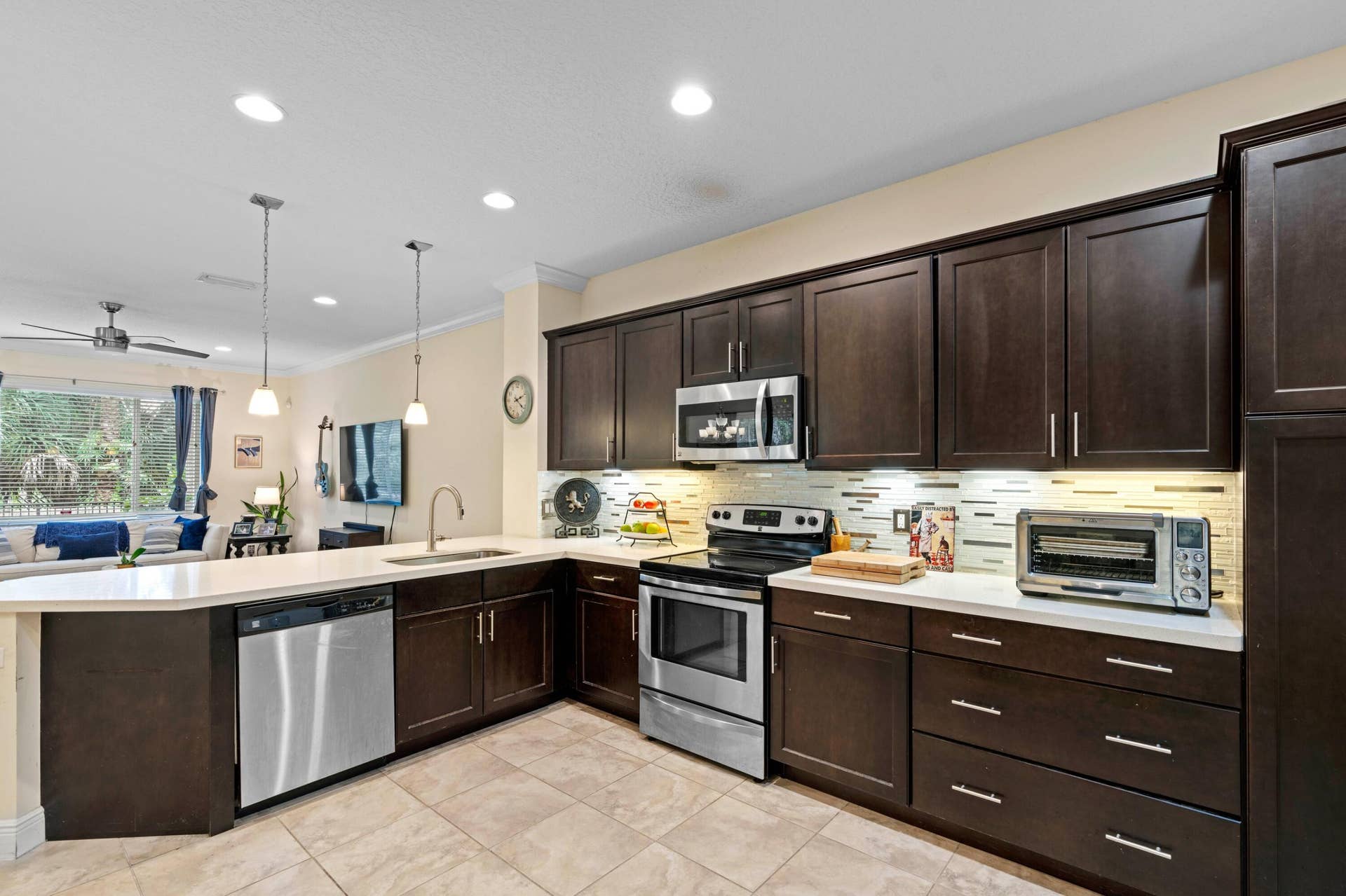 2134 Sabal Tree Court, West Palm Beach, FL 33411 Kitchen