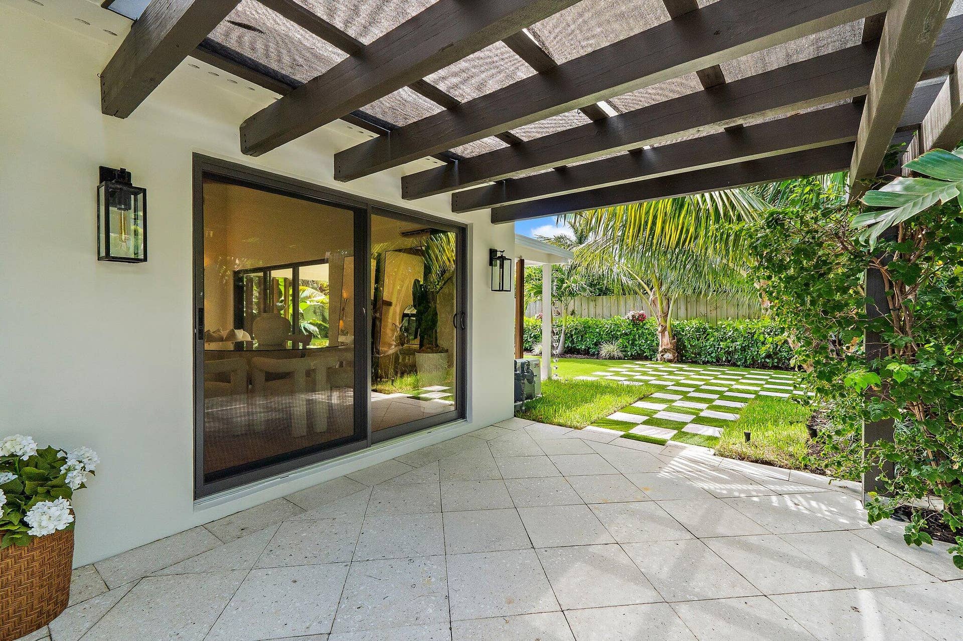 105-420GulfRd-NorthPalmBeach-SMALL