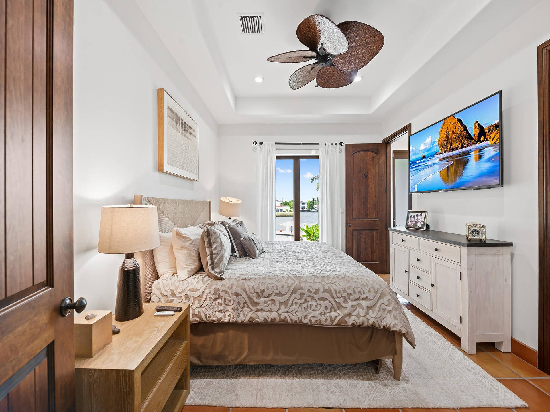 2101 MIDDLE RIVER Drive, Fort Lauderdale, FL 33305 DSC_1919