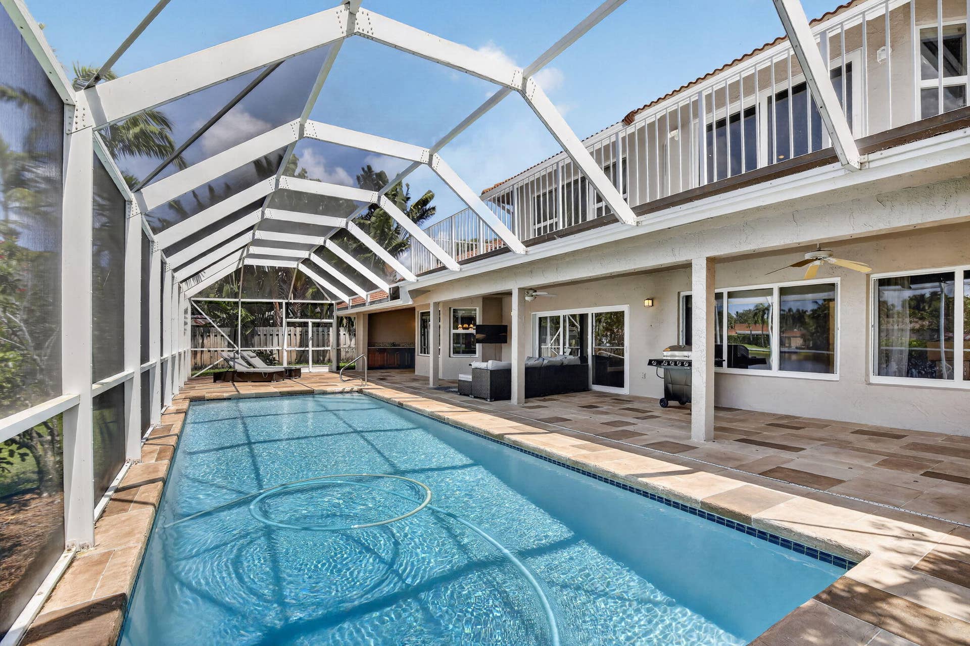 Pool/Patio