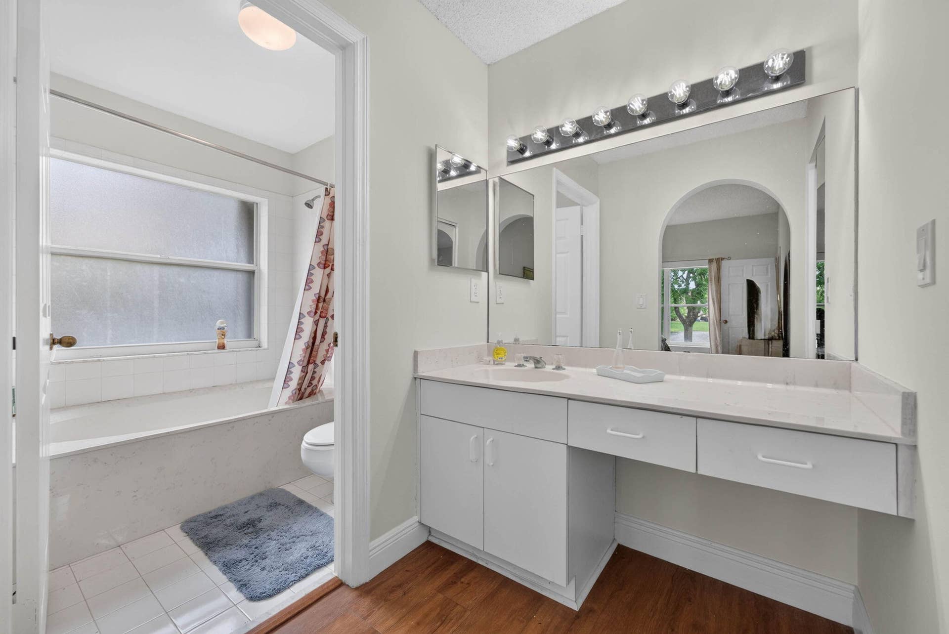 18871 NW 2ND Street, Pembroke Pines, FL 33029 18-web-or-mls-DSC01594