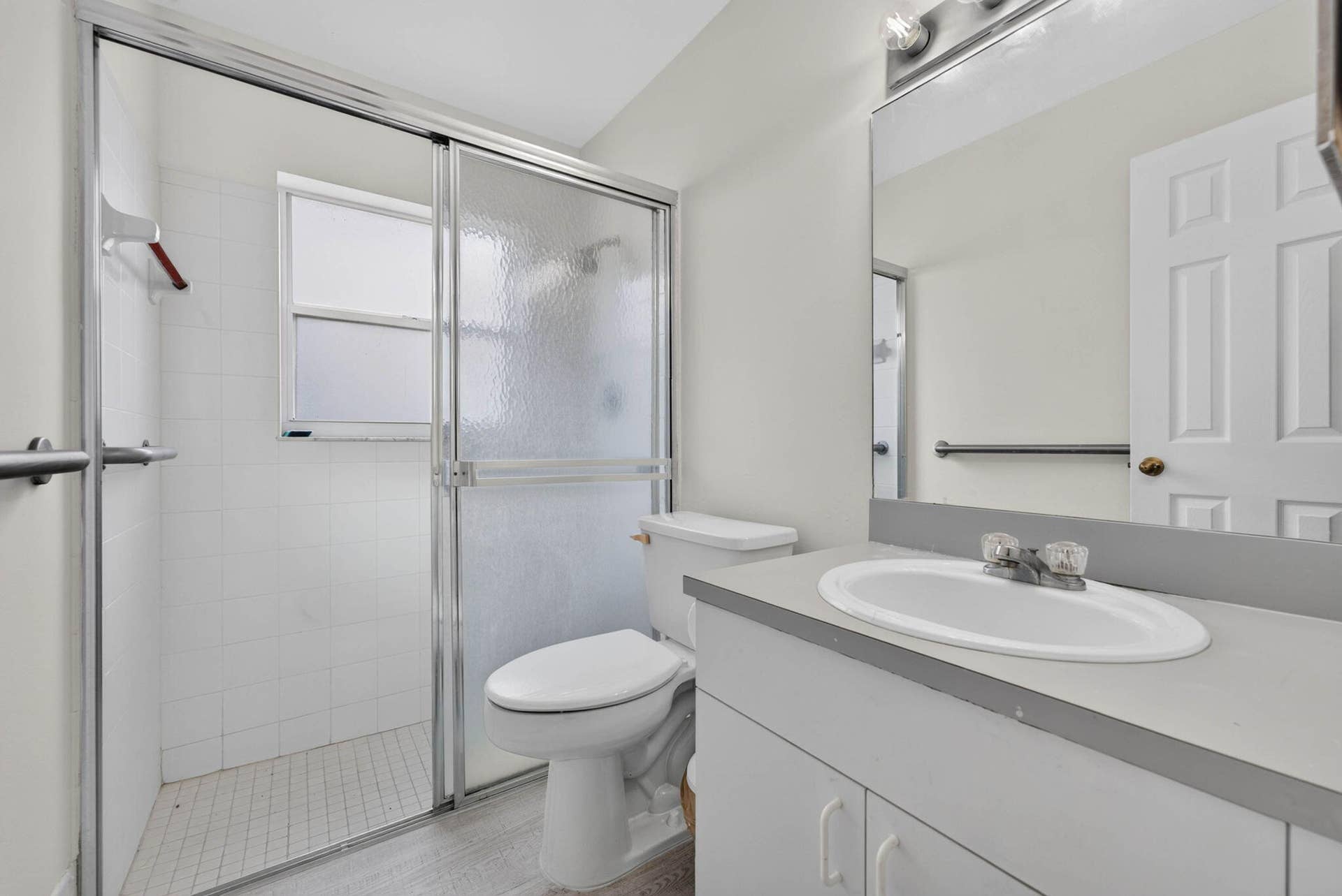 18871 NW 2ND Street, Pembroke Pines, FL 33029 22-web-or-mls-DSC01635
