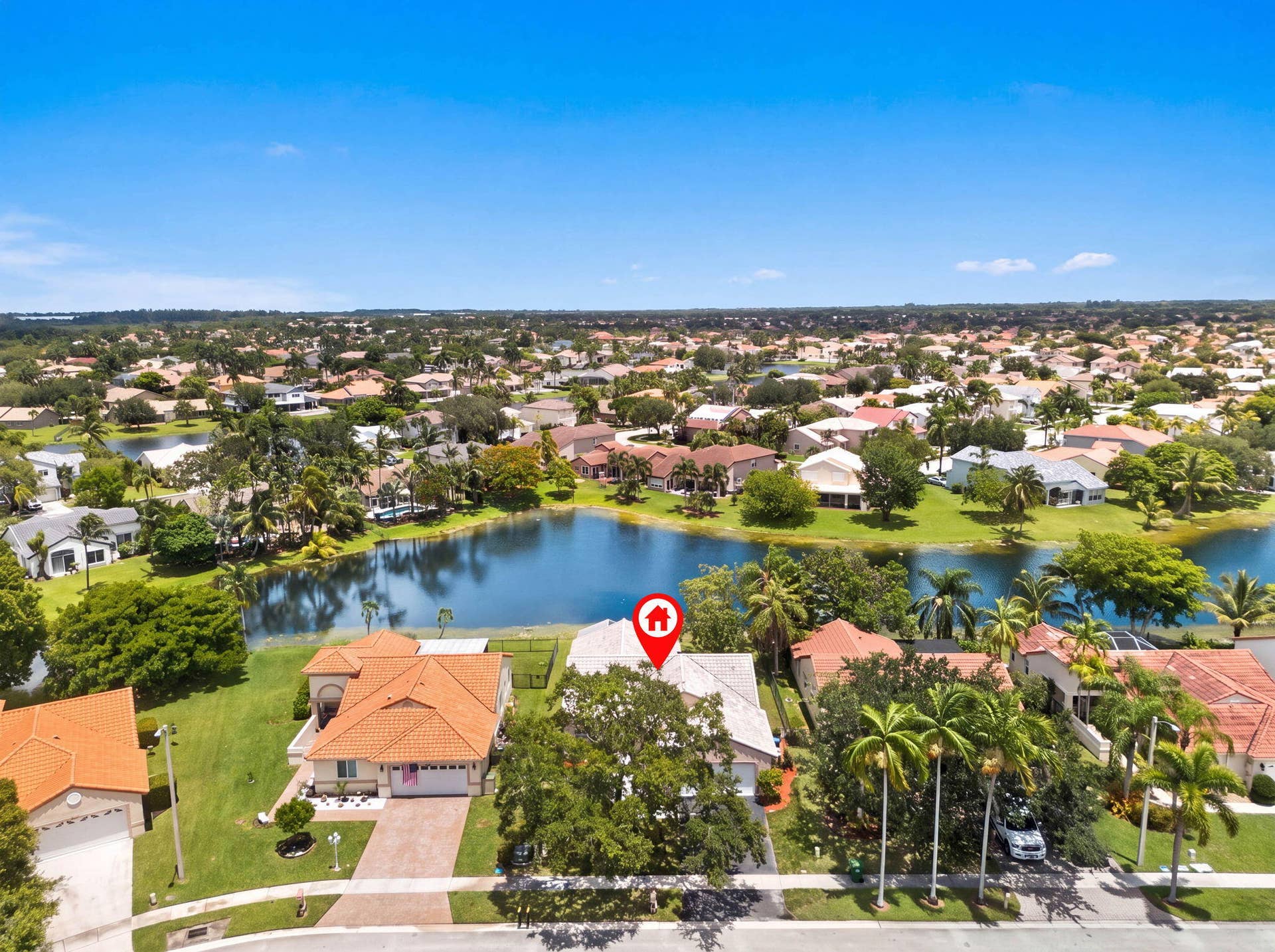18871 NW 2ND Street, Pembroke Pines, FL 33029 6-web-or-mls-DJI_20260729130612_0252_D_h