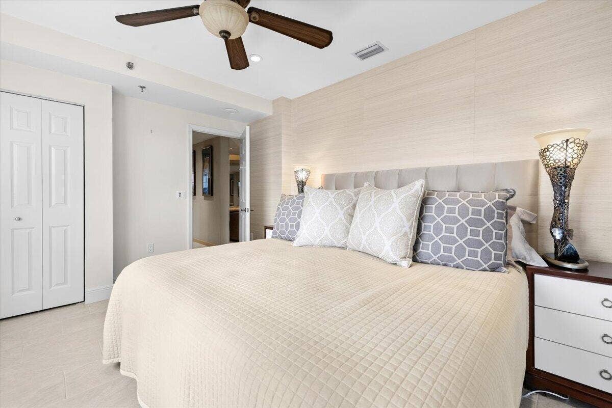 17047 Boca Club Boulevard, #166B, Boca Raton, FL 33487 19-17047 Boca Club Blvd #166B-8789