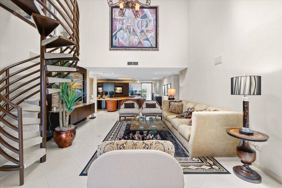 17047 Boca Club Boulevard, #166B, Boca Raton, FL 33487 02-17047 Boca Club Blvd #166B-8893