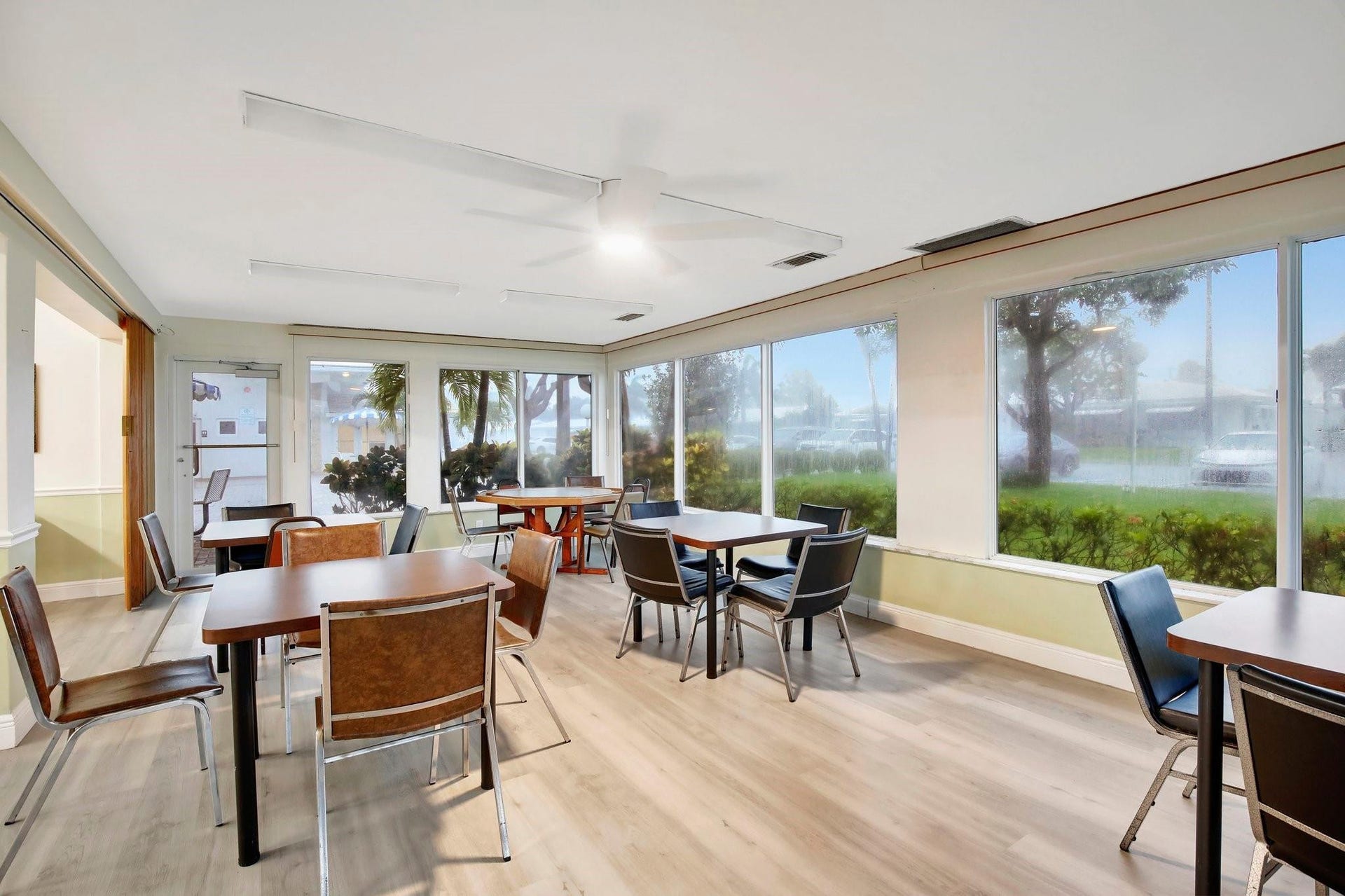 2650 W GOLF Boulevard, #255, Pompano Beach, FL 33064 Club House