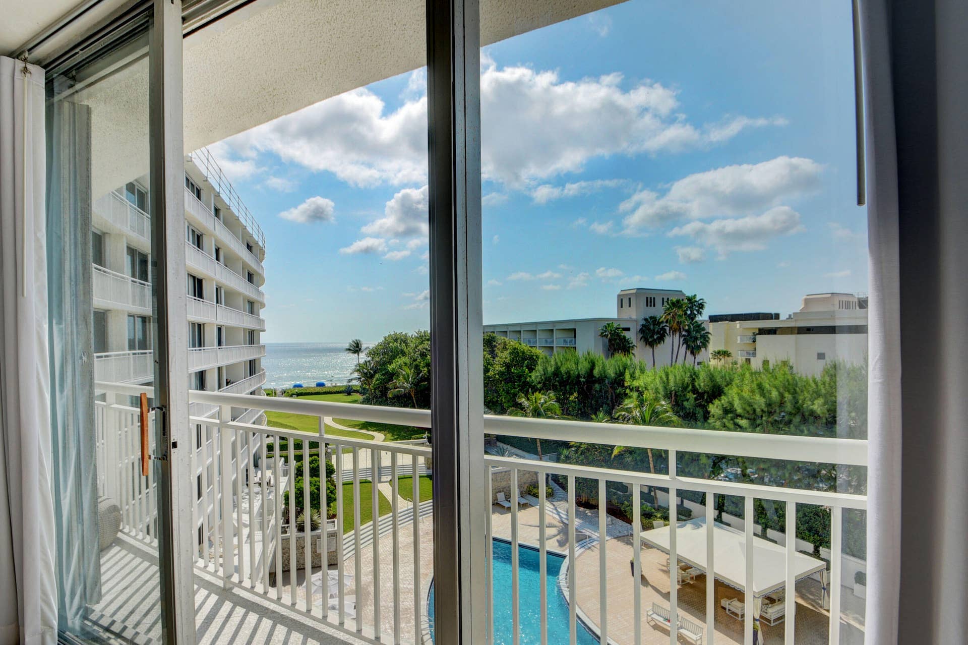2780 S OCEAN Boulevard, #510, Palm Beach, Palm Beach, FL 33480 Pool Ocean View
