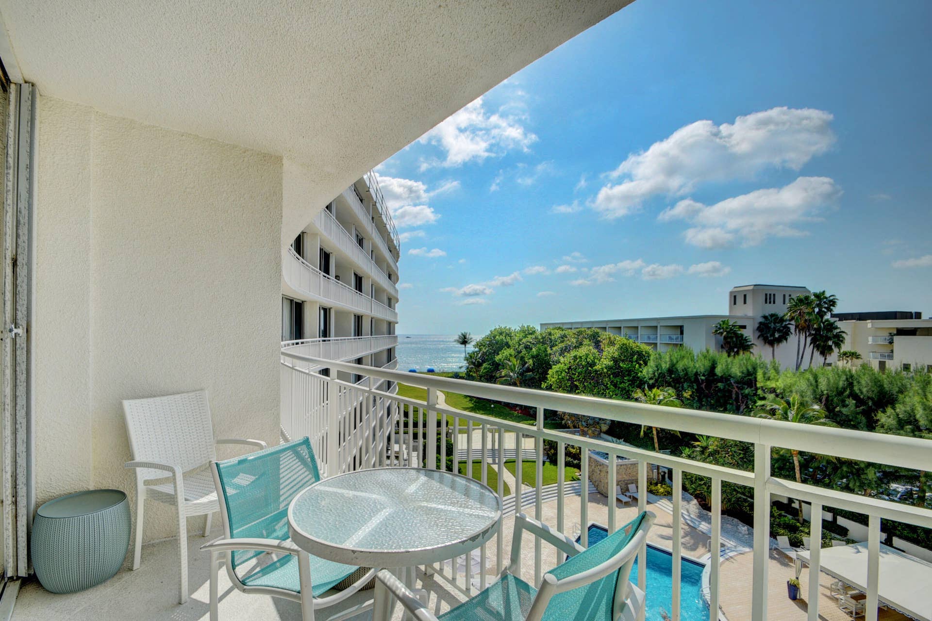 2780 S OCEAN Boulevard, #510, Palm Beach, Palm Beach, FL 33480 Covered Balcony