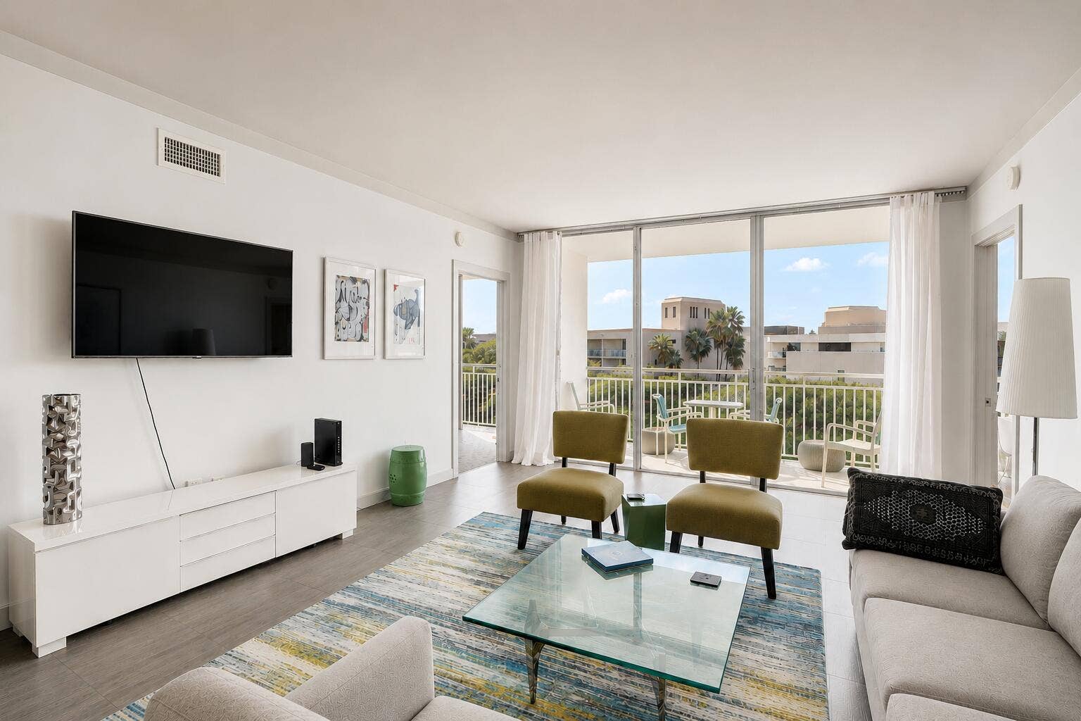2780 S OCEAN Boulevard, #510, Palm Beach, Palm Beach, FL 33480 living room