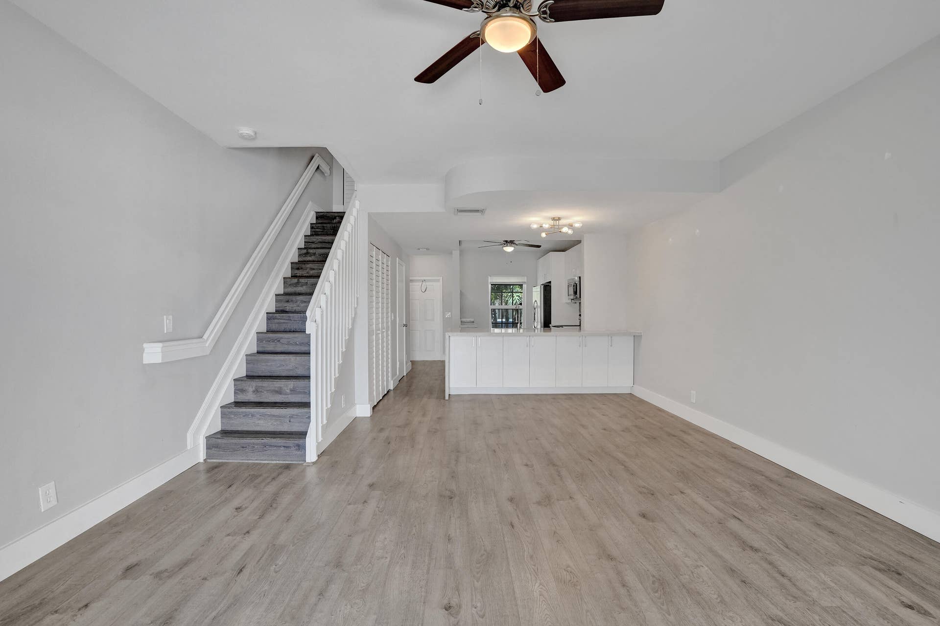 9913 NW 57TH Manor, #., Coral Springs, Coral Springs, FL 33076 DSC08164