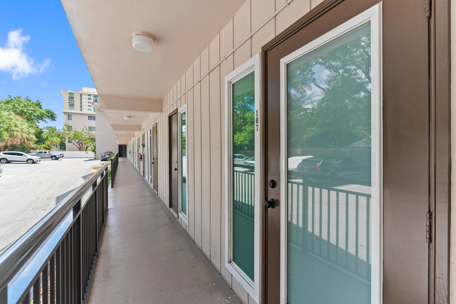 1967 S Ocean Boulevard, #107, Lauderdale By The Sea, FL 33062 DSC03113