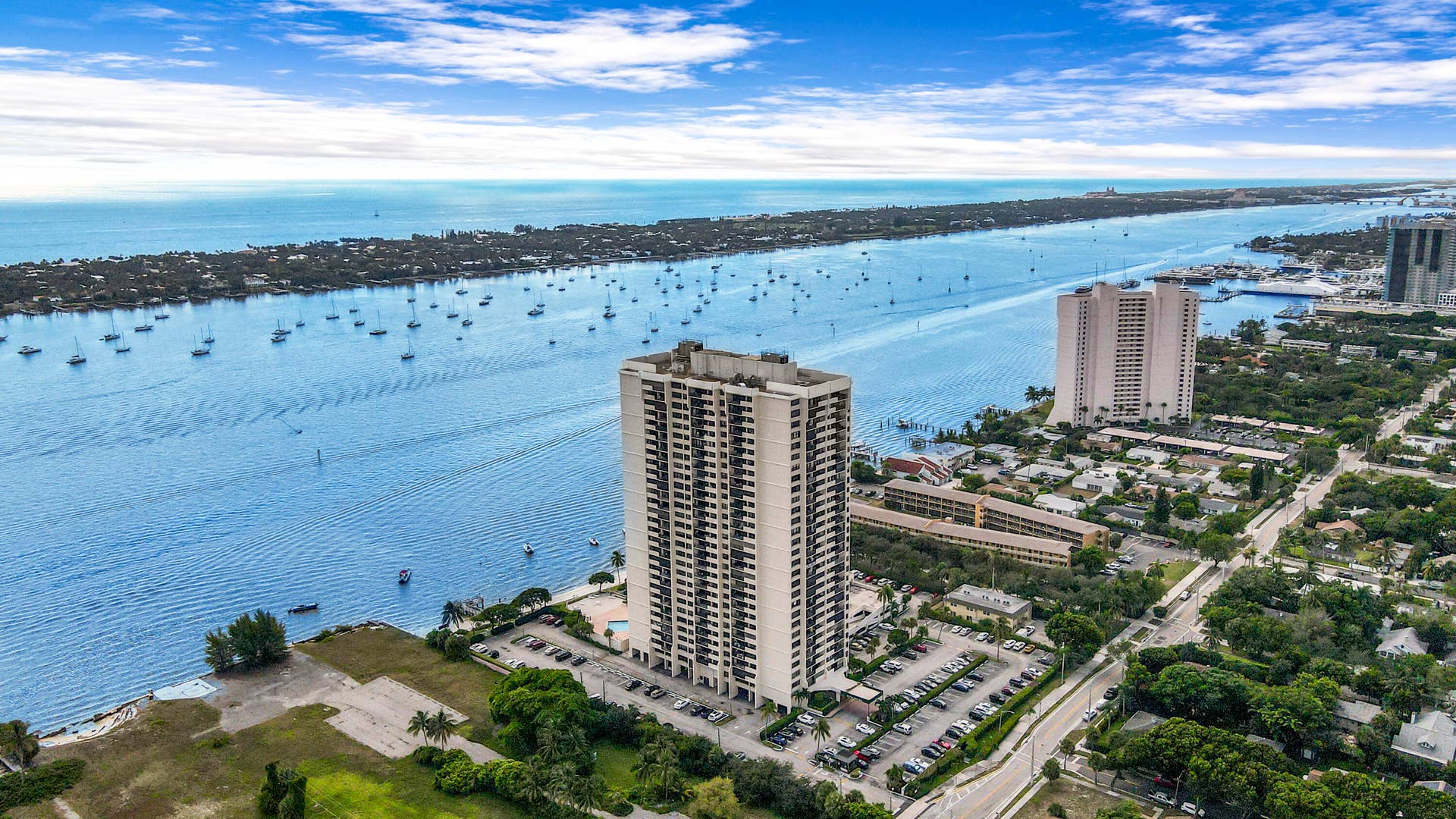 5600 N FLAGLER Drive, #1001, West Palm Beach, West Palm Beach, FL 33407 Aerials-14
