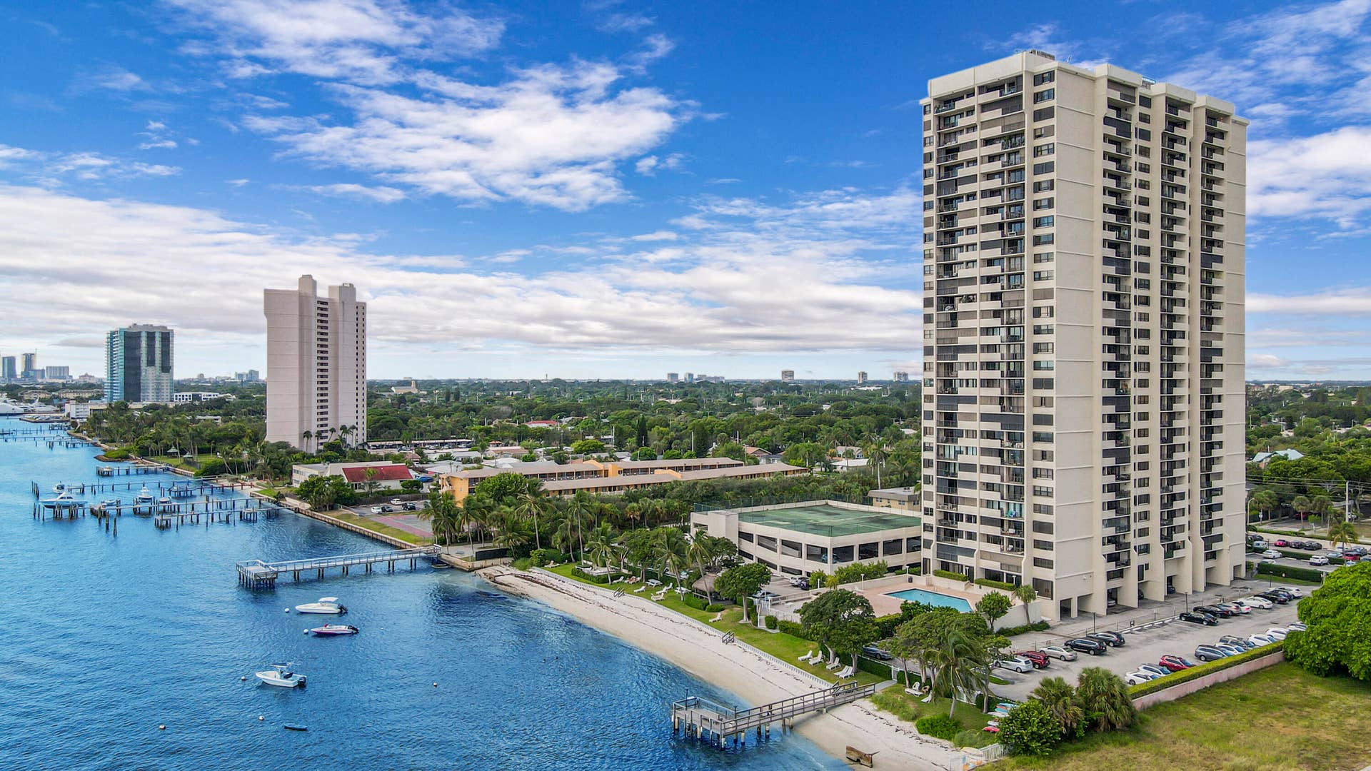 5600 N FLAGLER Drive, #1001, West Palm Beach, West Palm Beach, FL 33407 Aerials-5
