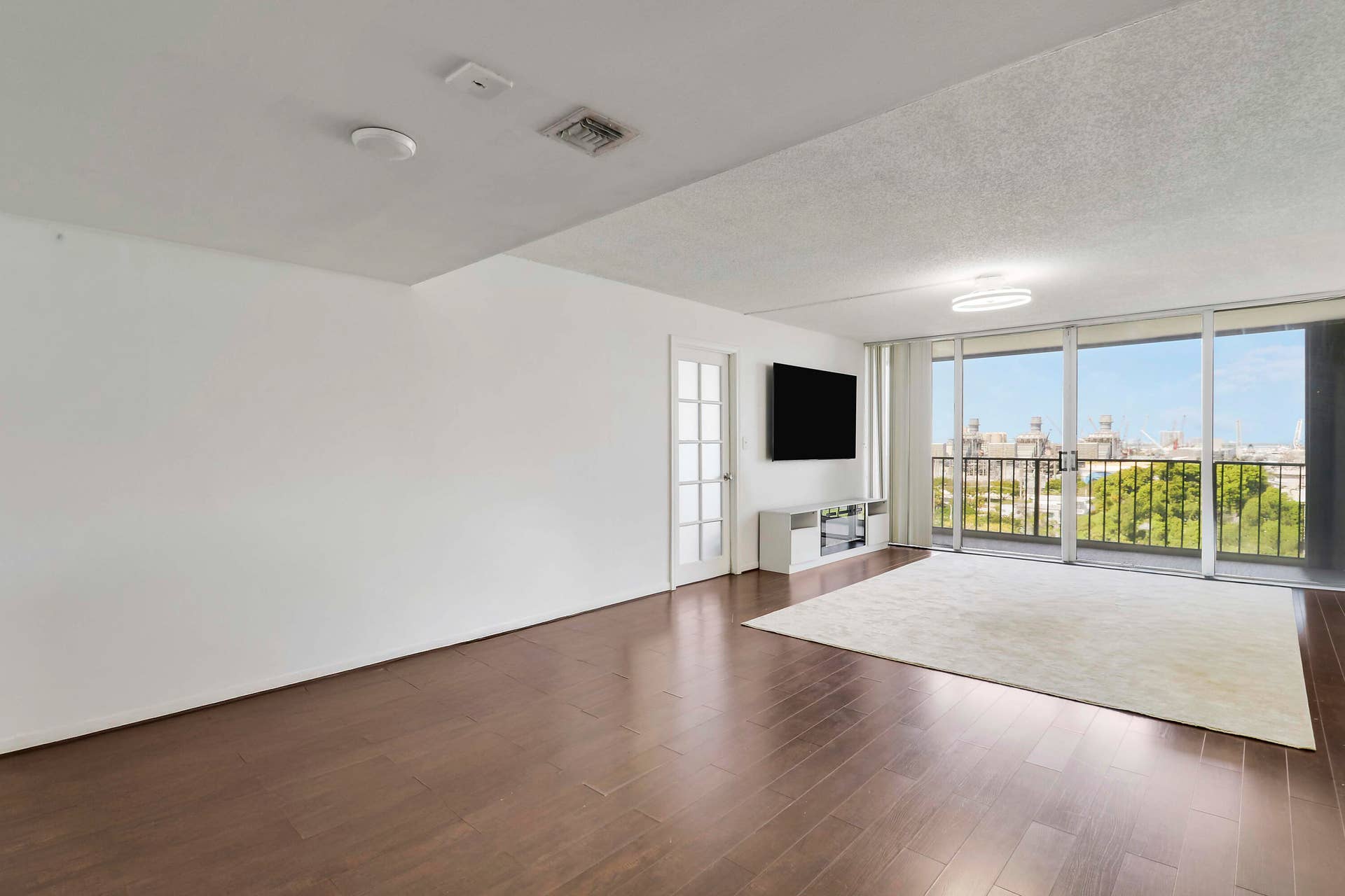 5600 N FLAGLER Drive, #1001, West Palm Beach, West Palm Beach, FL 33407 House-11