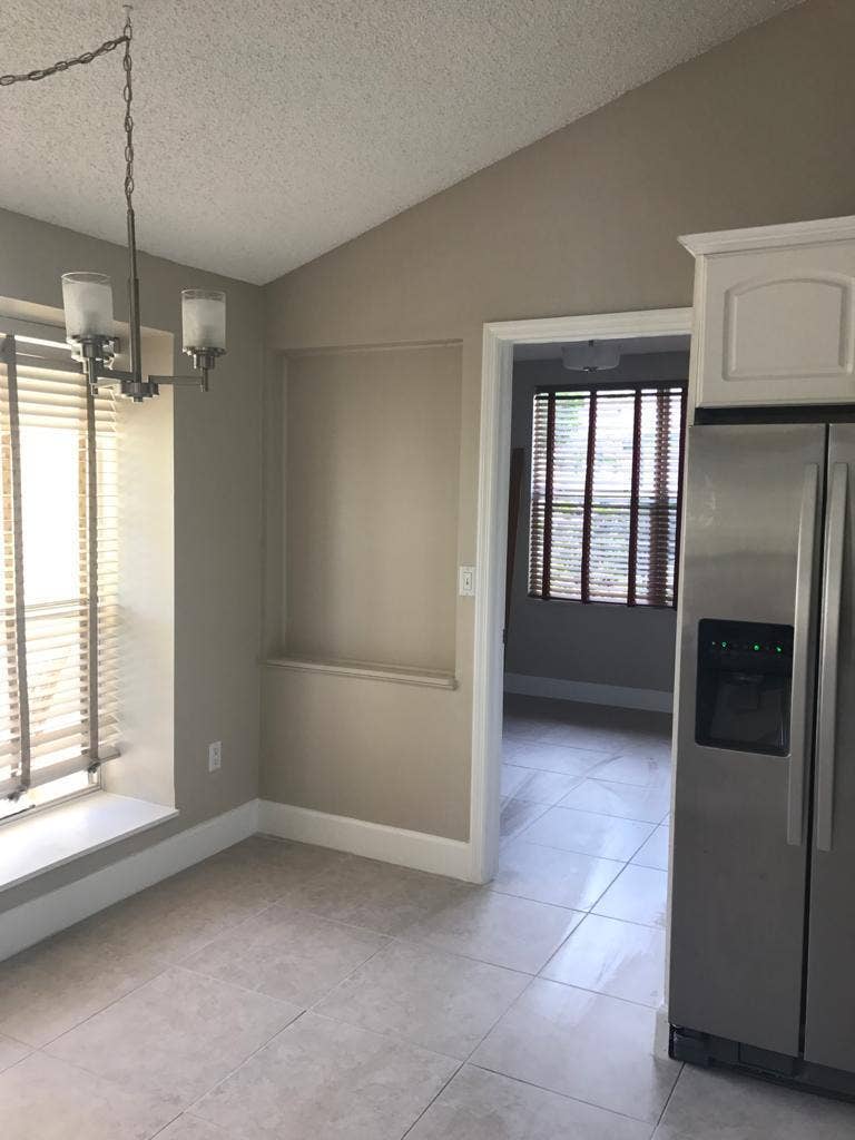 8233 Scenic Turn, Boca Raton, FL 33433 Eat-in Kitchen