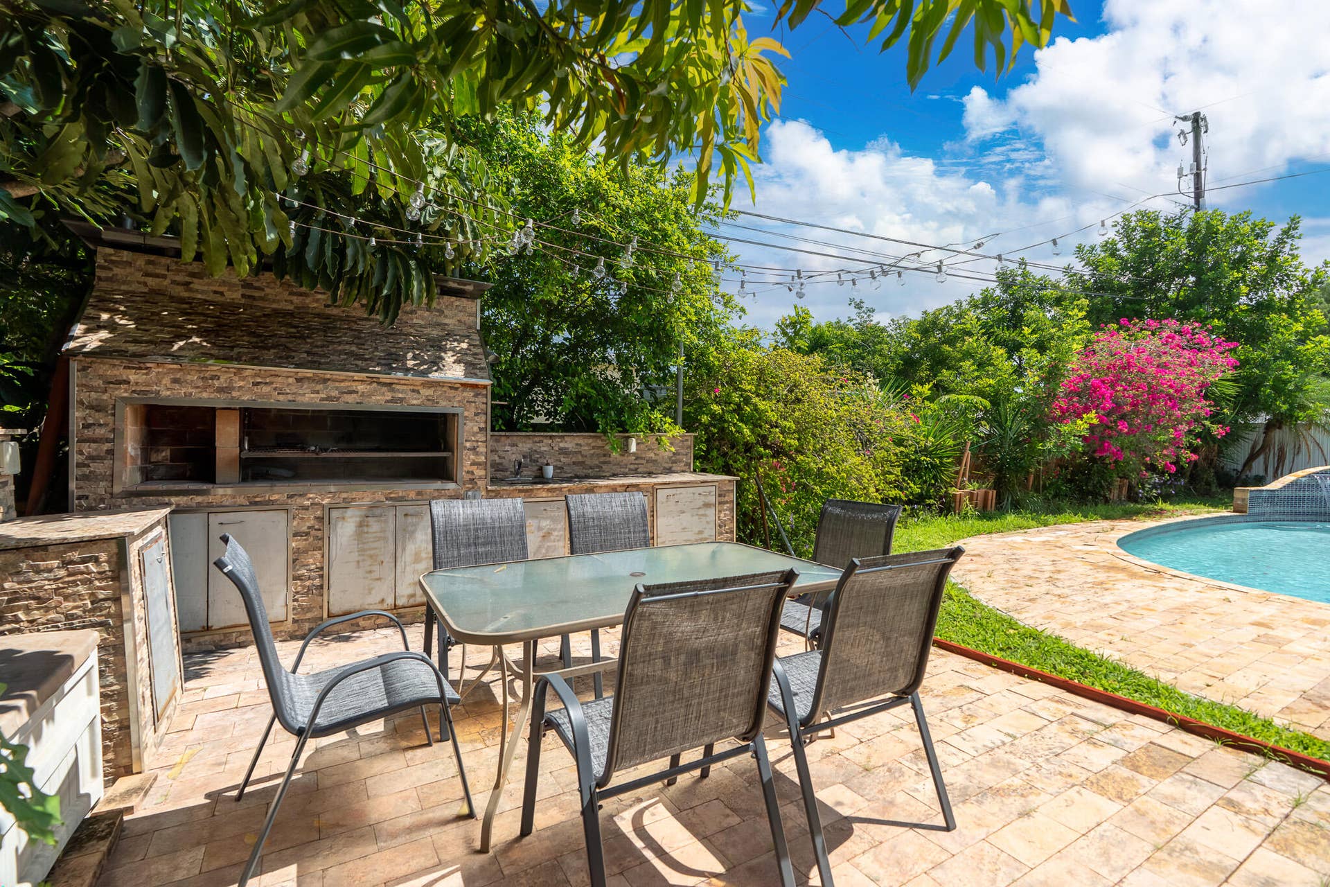 1601 NE 48TH Court, Oakland Park, FL 33334 DSC01423-Edit