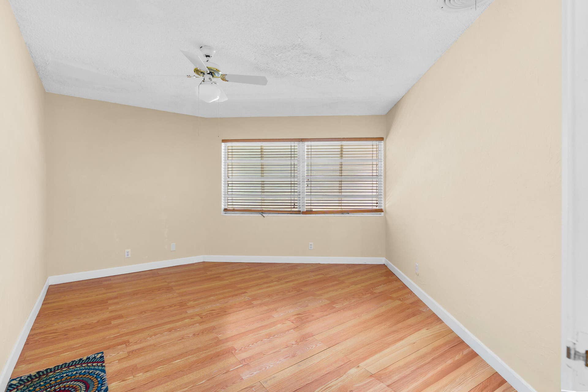 1601 NE 48TH Court, Oakland Park, FL 33334 DSC01967