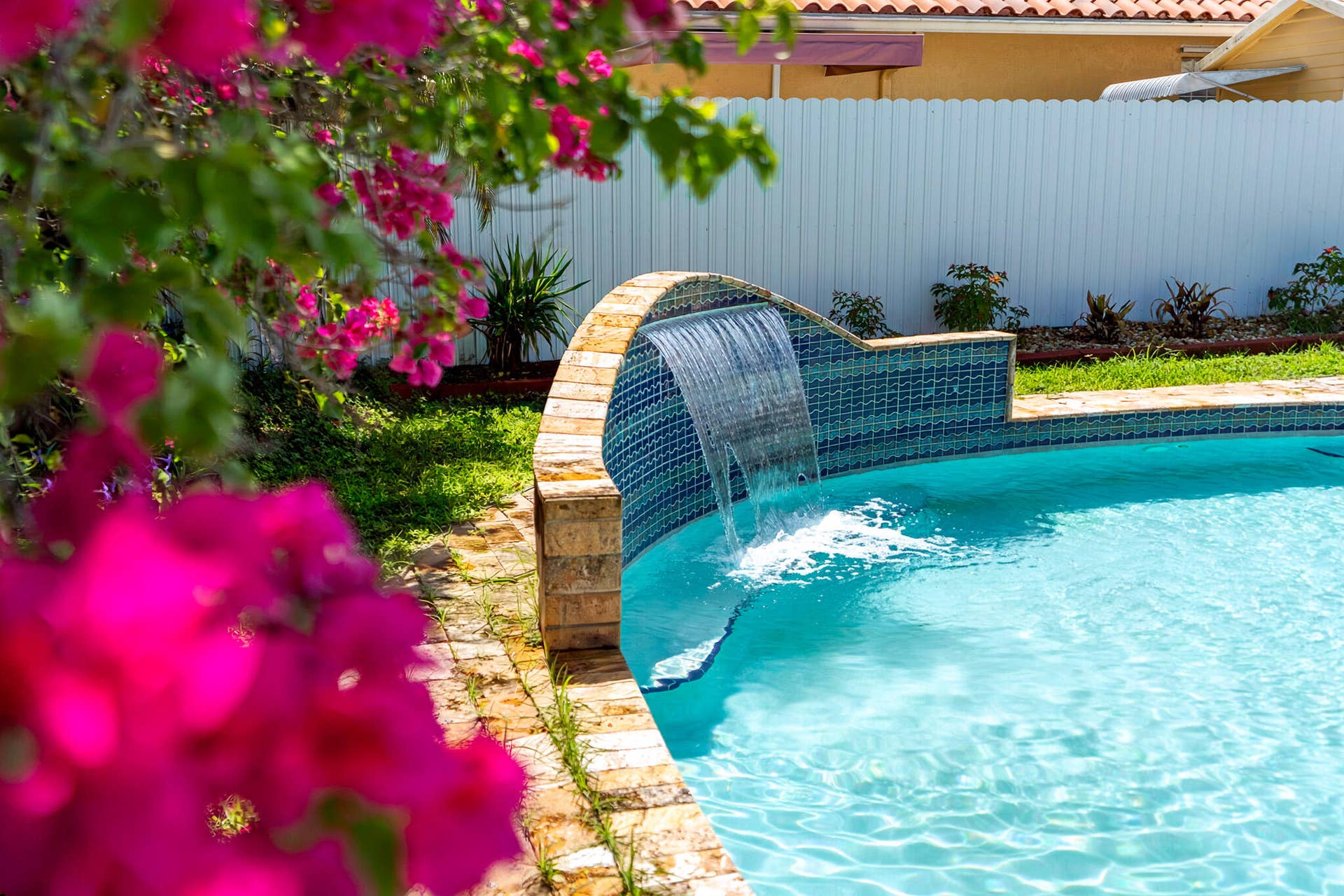 1601 NE 48TH Court, Oakland Park, FL 33334 DSC01443-Edit