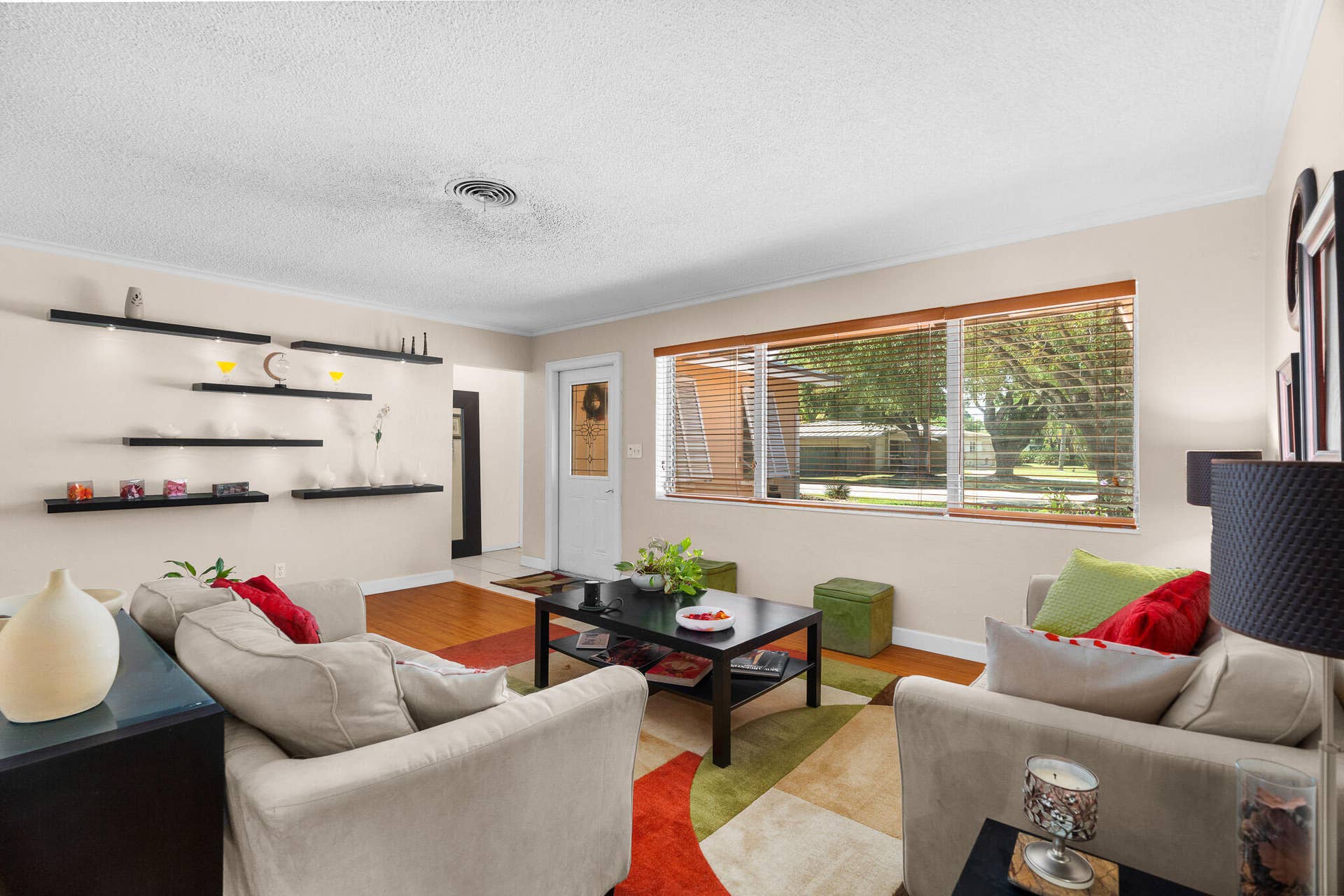 1601 NE 48TH Court, Oakland Park, FL 33334 DSC01555