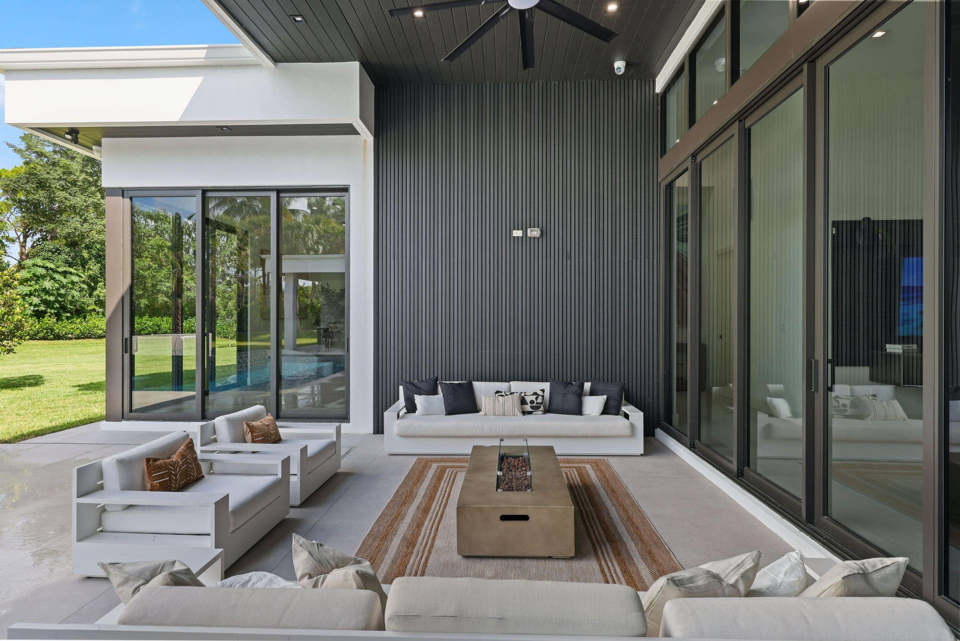 8795 Valencia Court - 77.jpg-vsuniqueid-