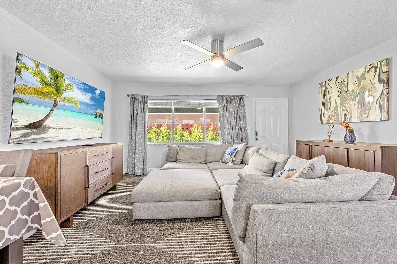 1208 NE 5TH Avenue, #Unit 1, Fort Lauderdale, FL 33304 image - 2026-08-02T150714.089