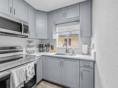 1208 NE 5th Avenue, #Unit 3, Fort Lauderdale, FL 33304 image (60)